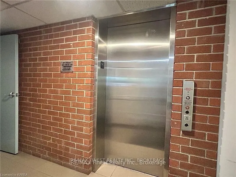 580 ARMSTRONG Road, #110