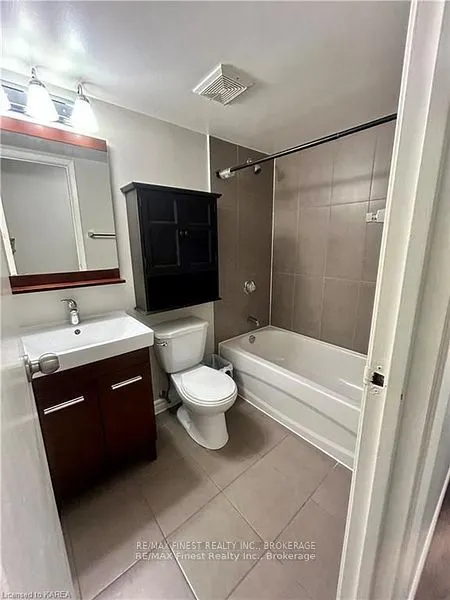 580 ARMSTRONG Road, #110