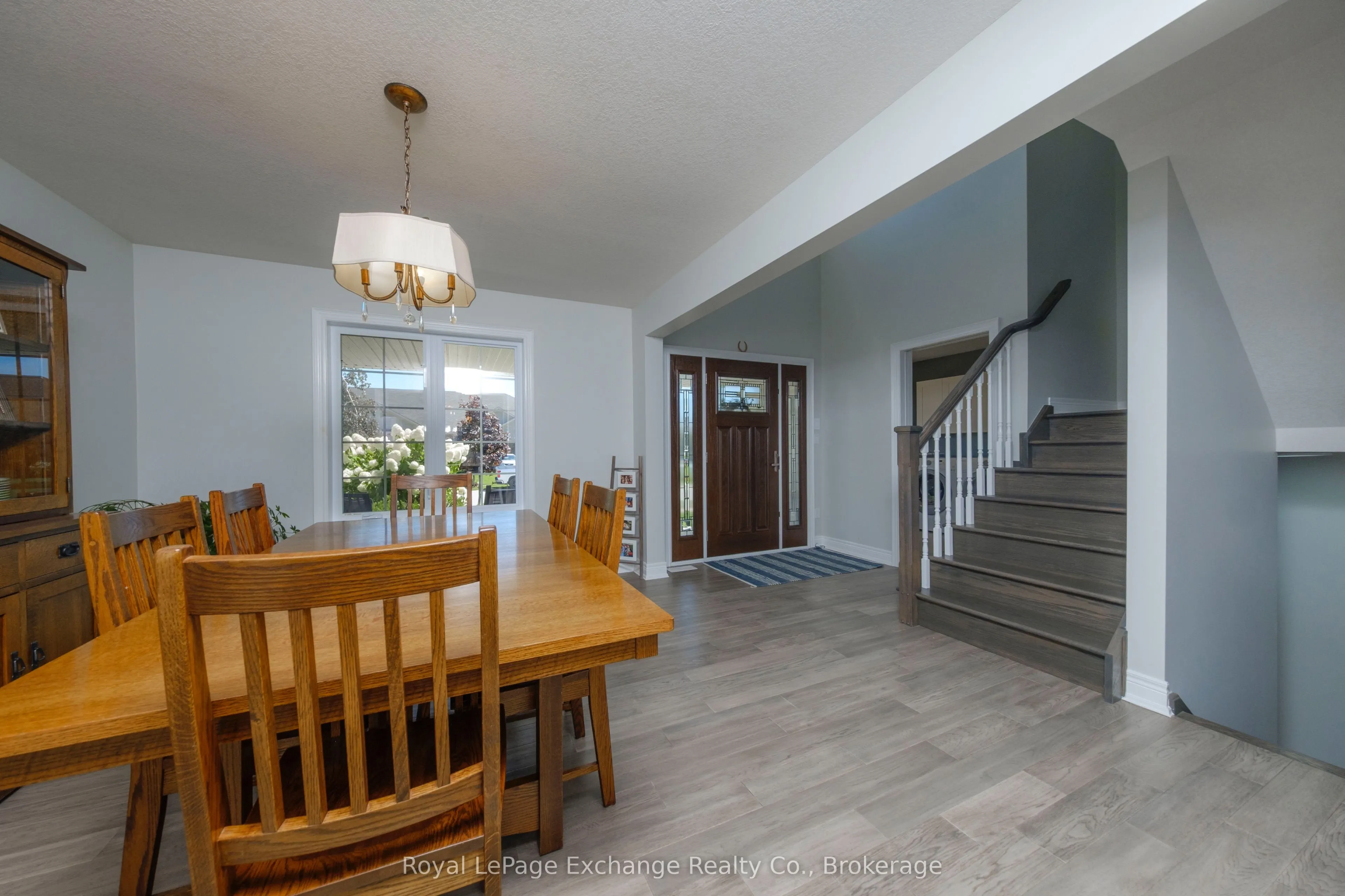 218 Wieck Boulevard