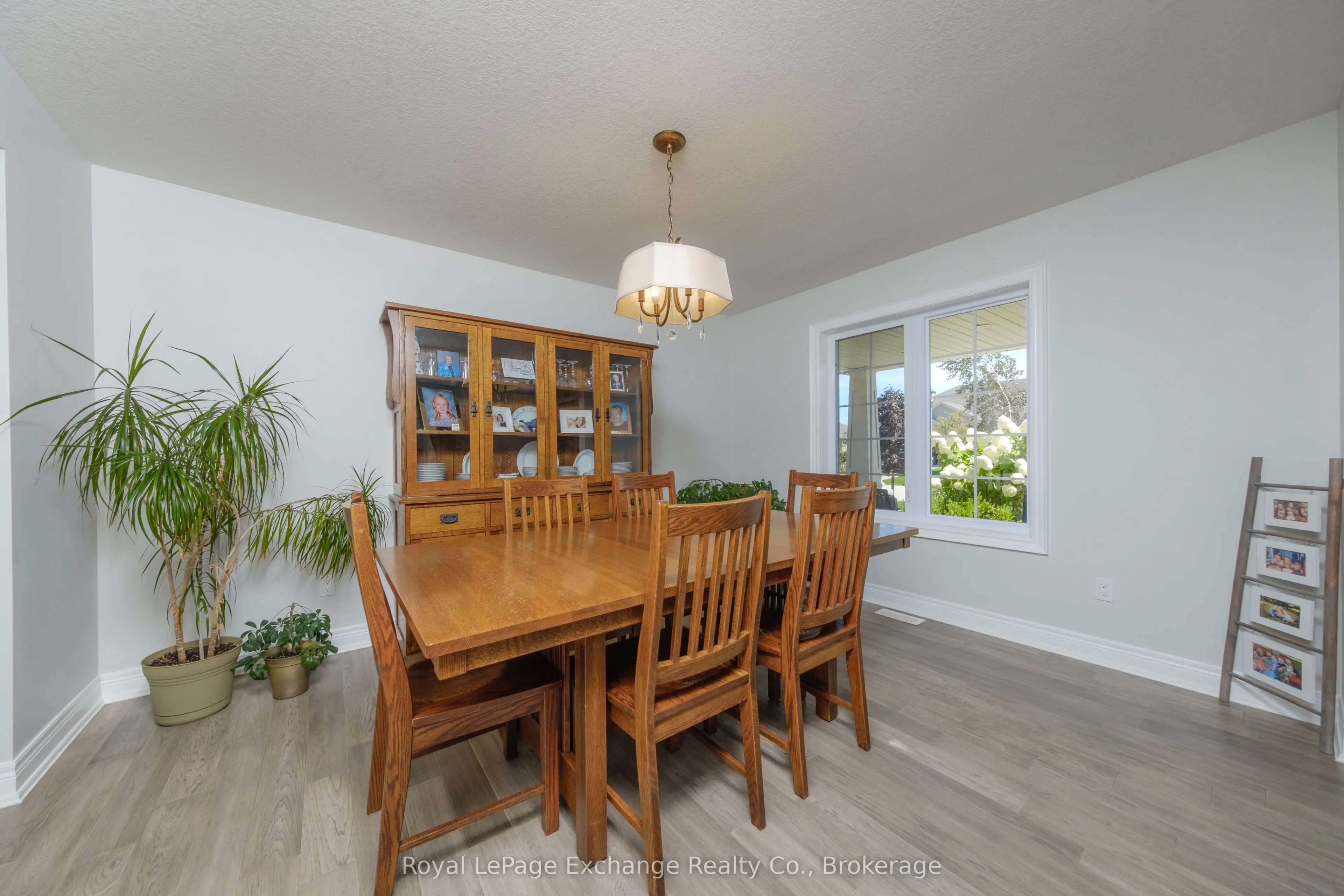 218 Wieck Boulevard