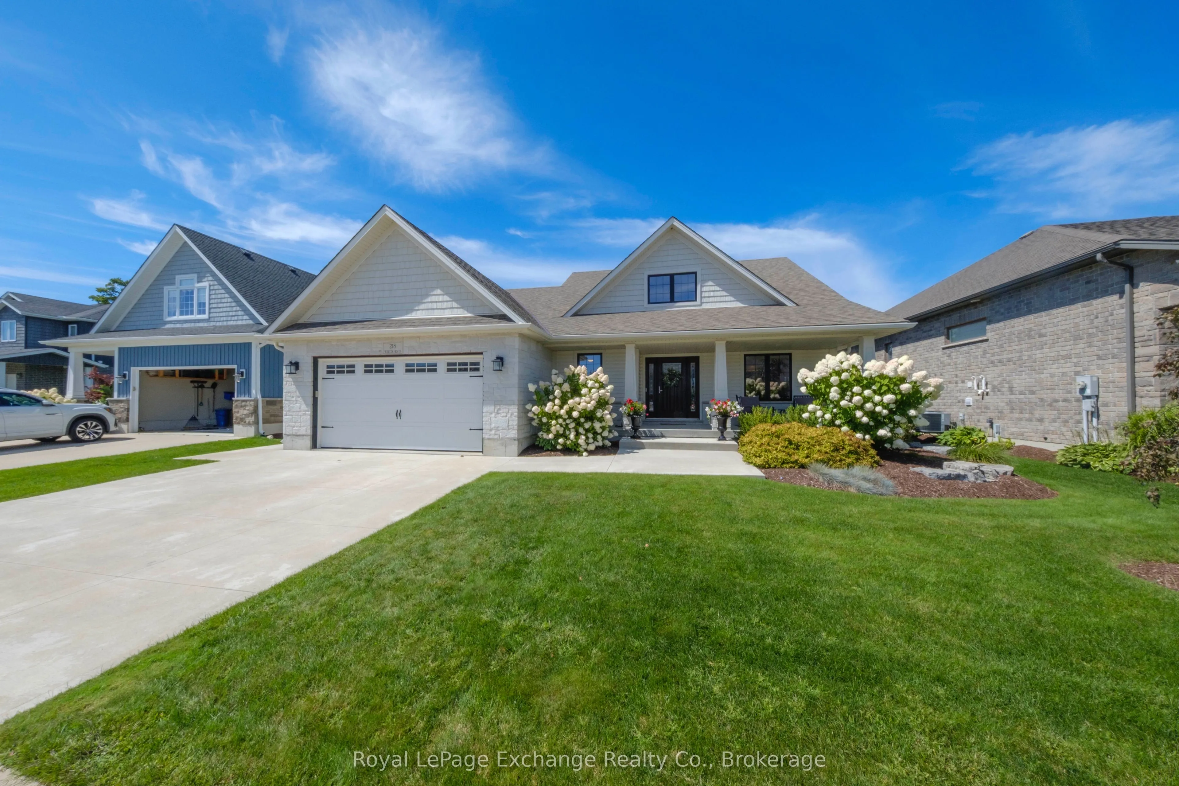 218 Wieck Boulevard