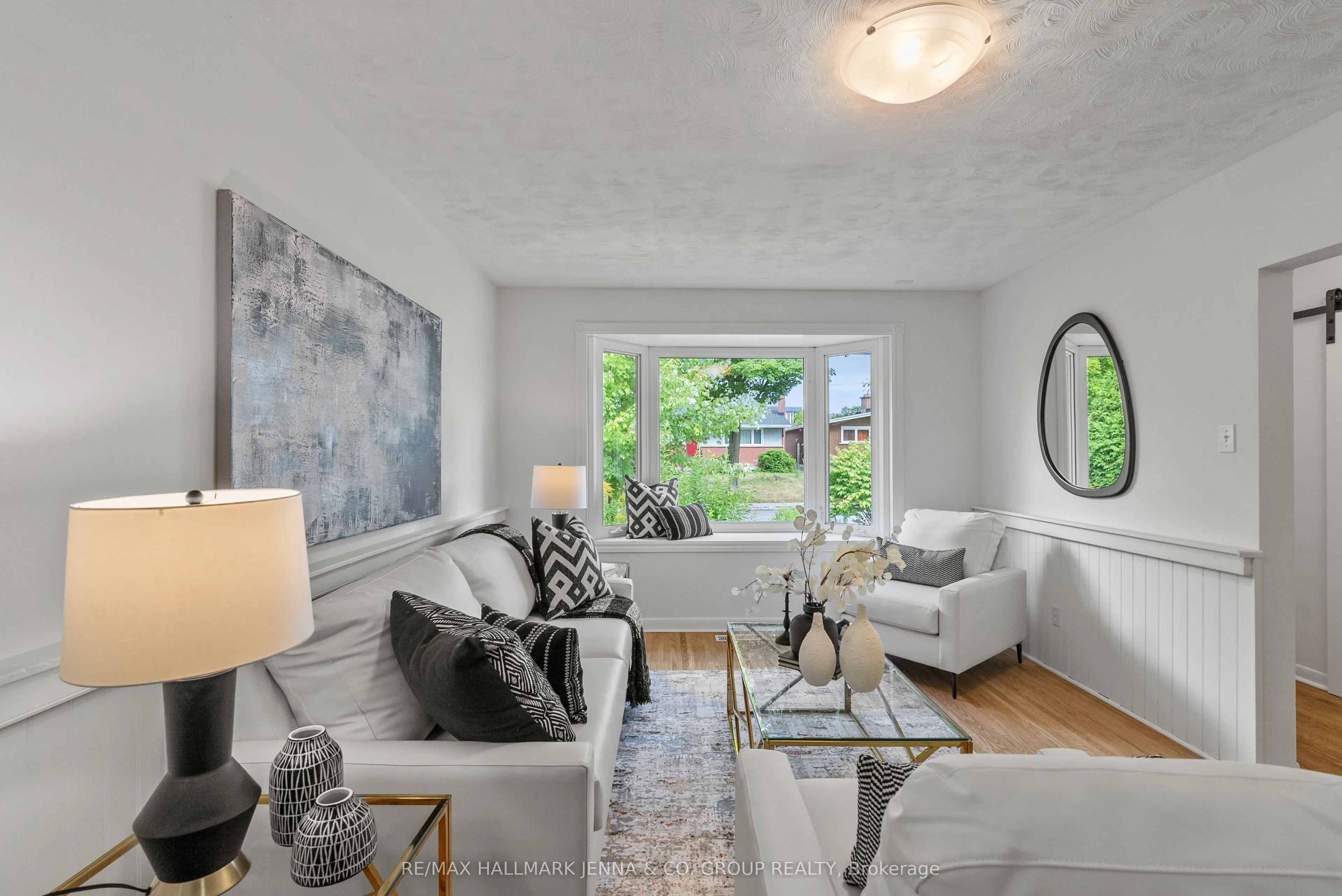 1246 Cobden Road