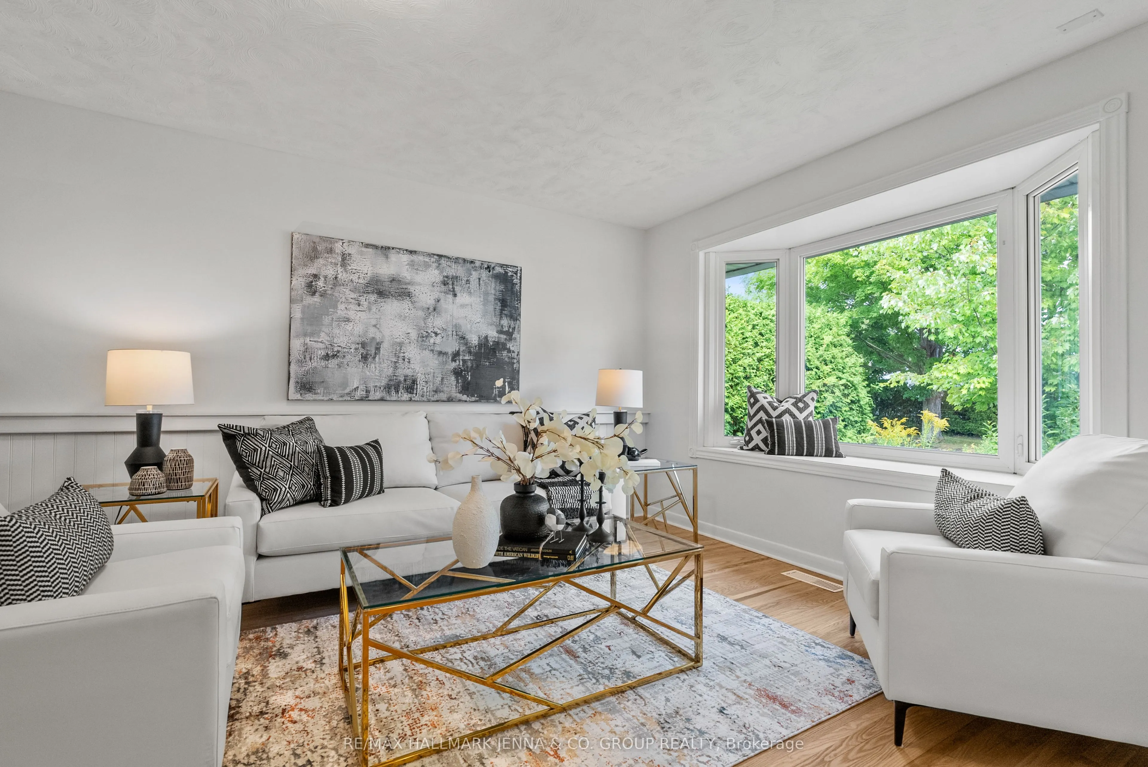 1246 Cobden Road
