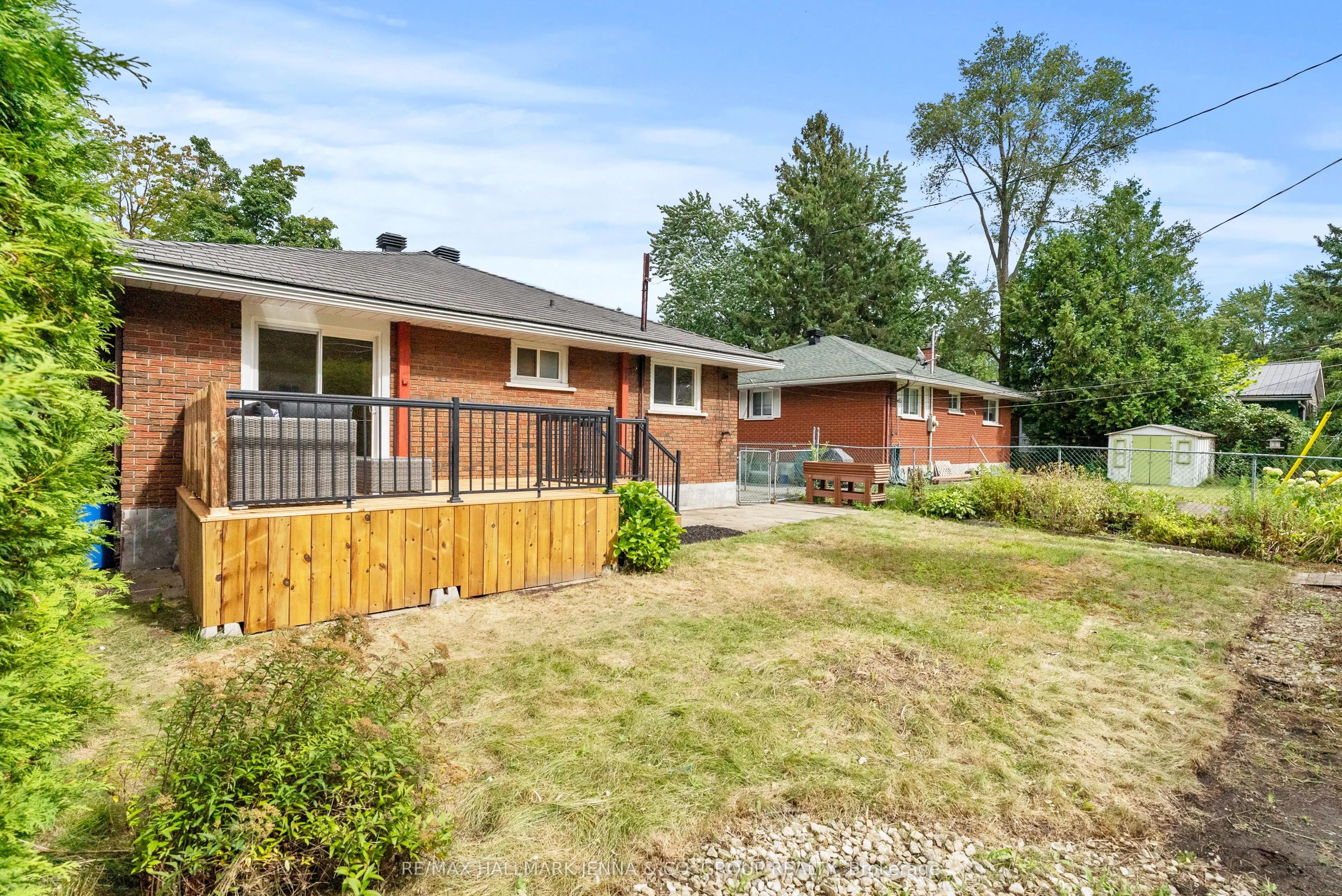 1246 Cobden Road