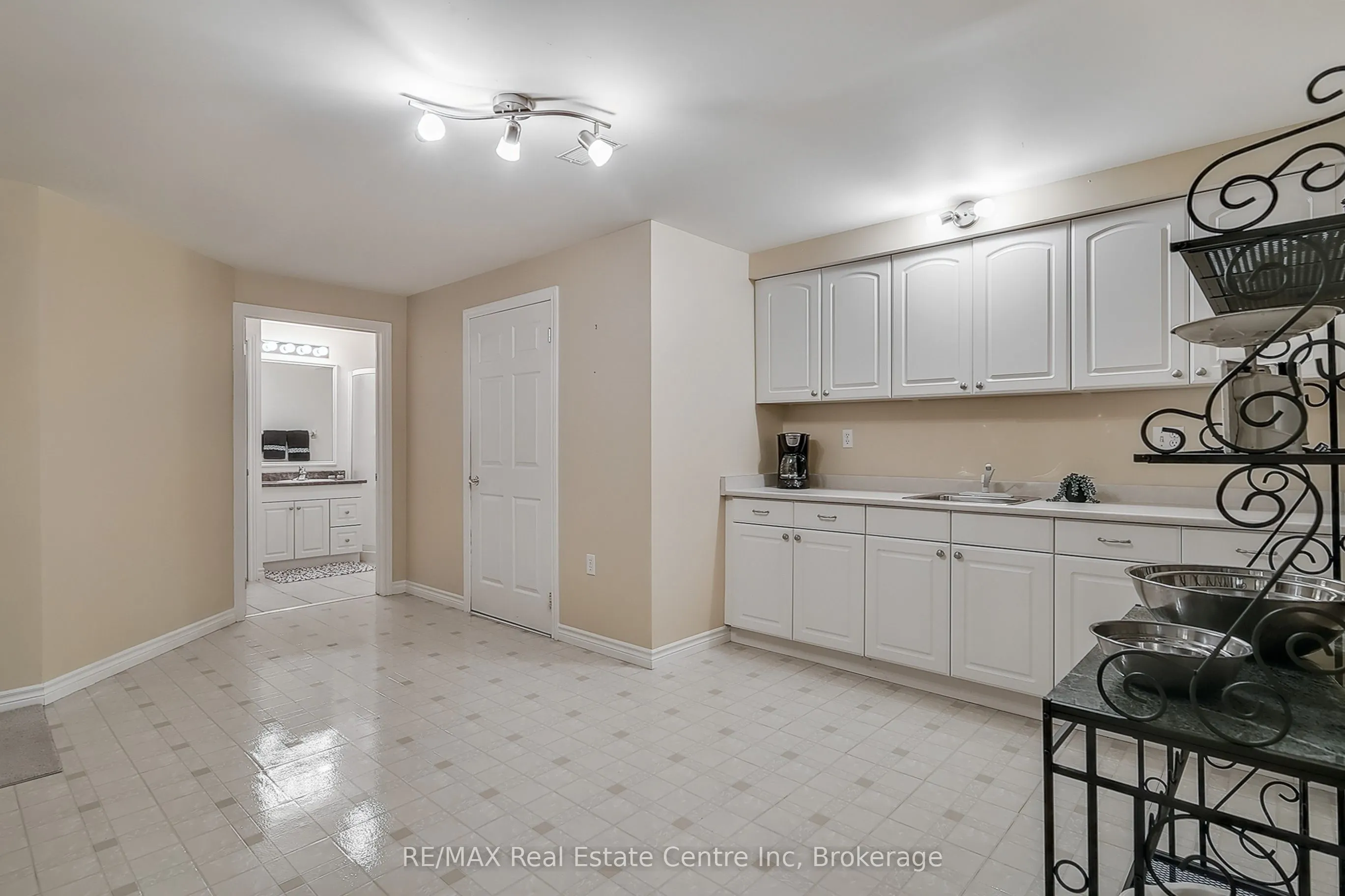 19 Terraview Crescent