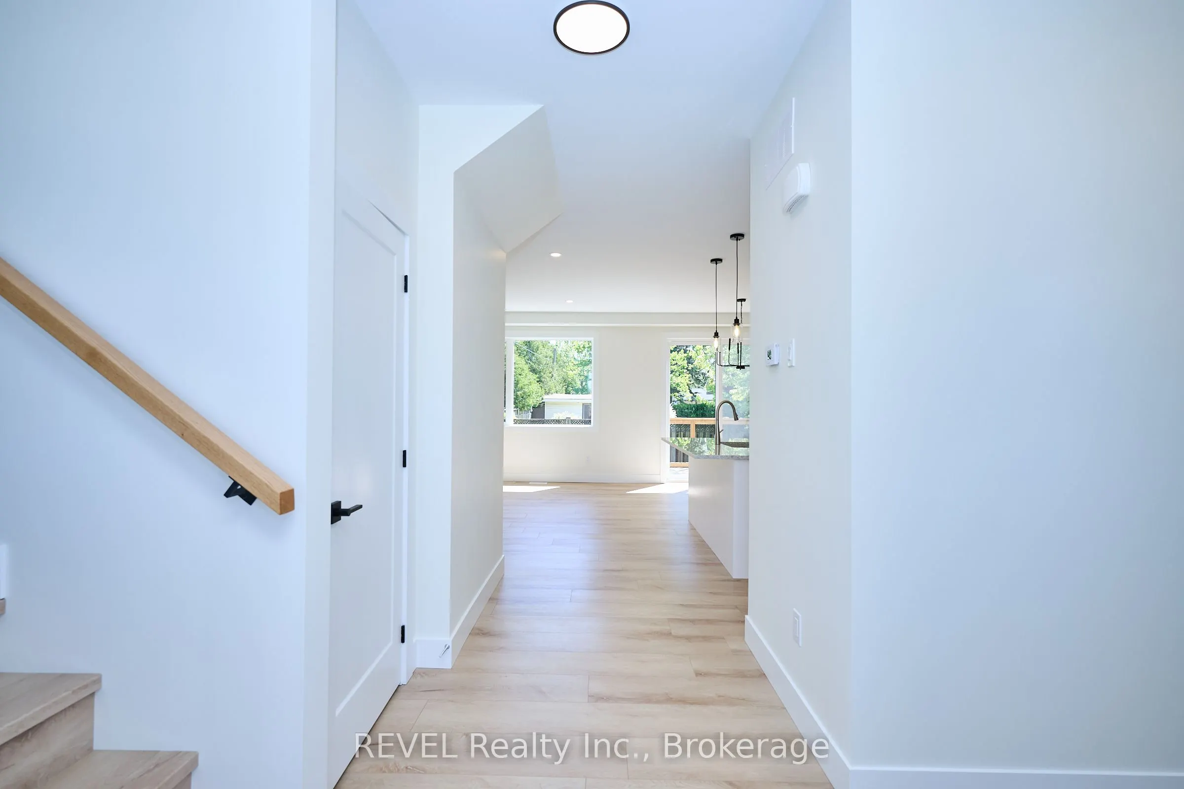 4650 Belfast Avenue, #Upper Unit