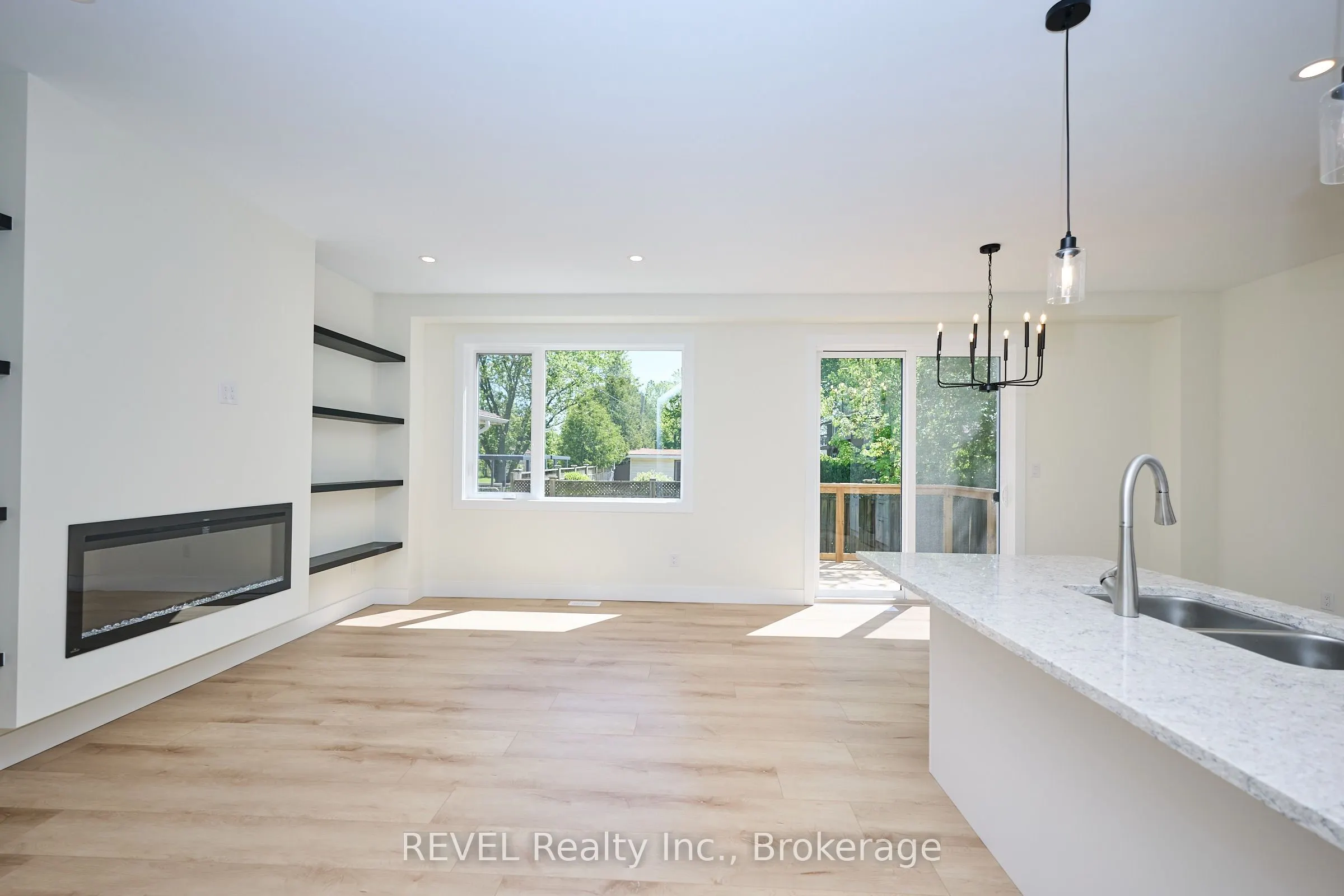 4650 Belfast Avenue, #Upper Unit