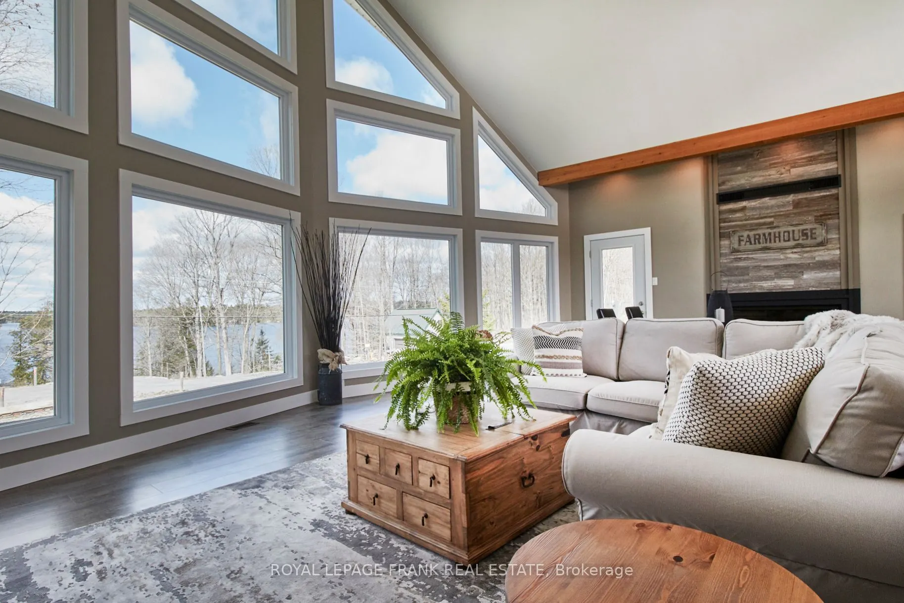 2269 McCracken's Landing Road