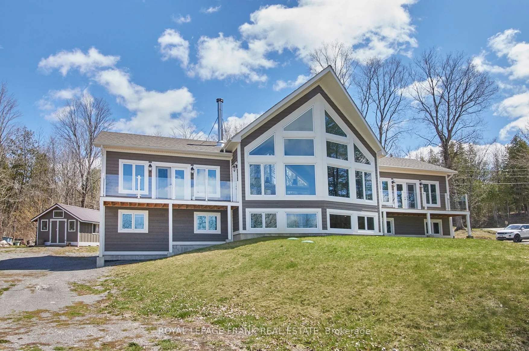 2269 McCracken's Landing Road