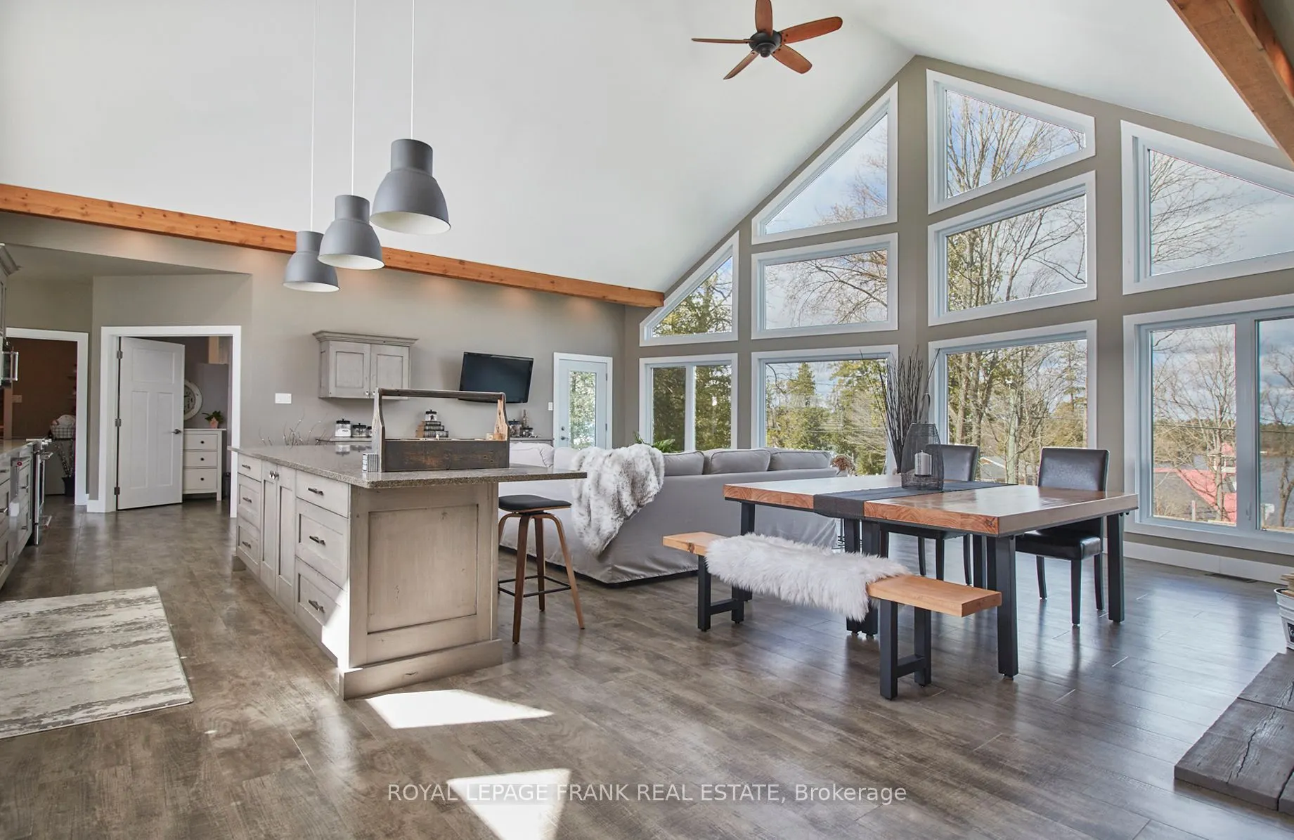 2269 McCracken's Landing Road