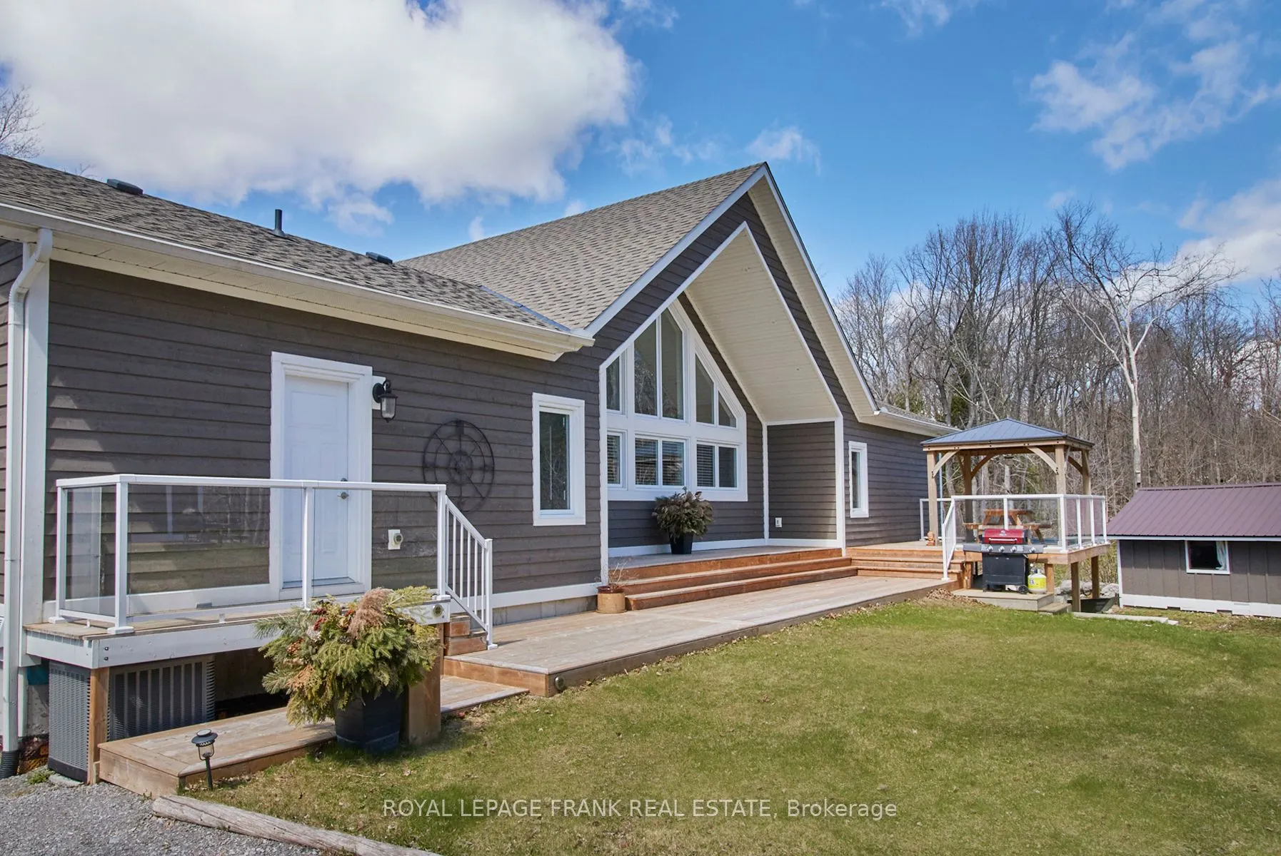 2269 McCracken's Landing Road