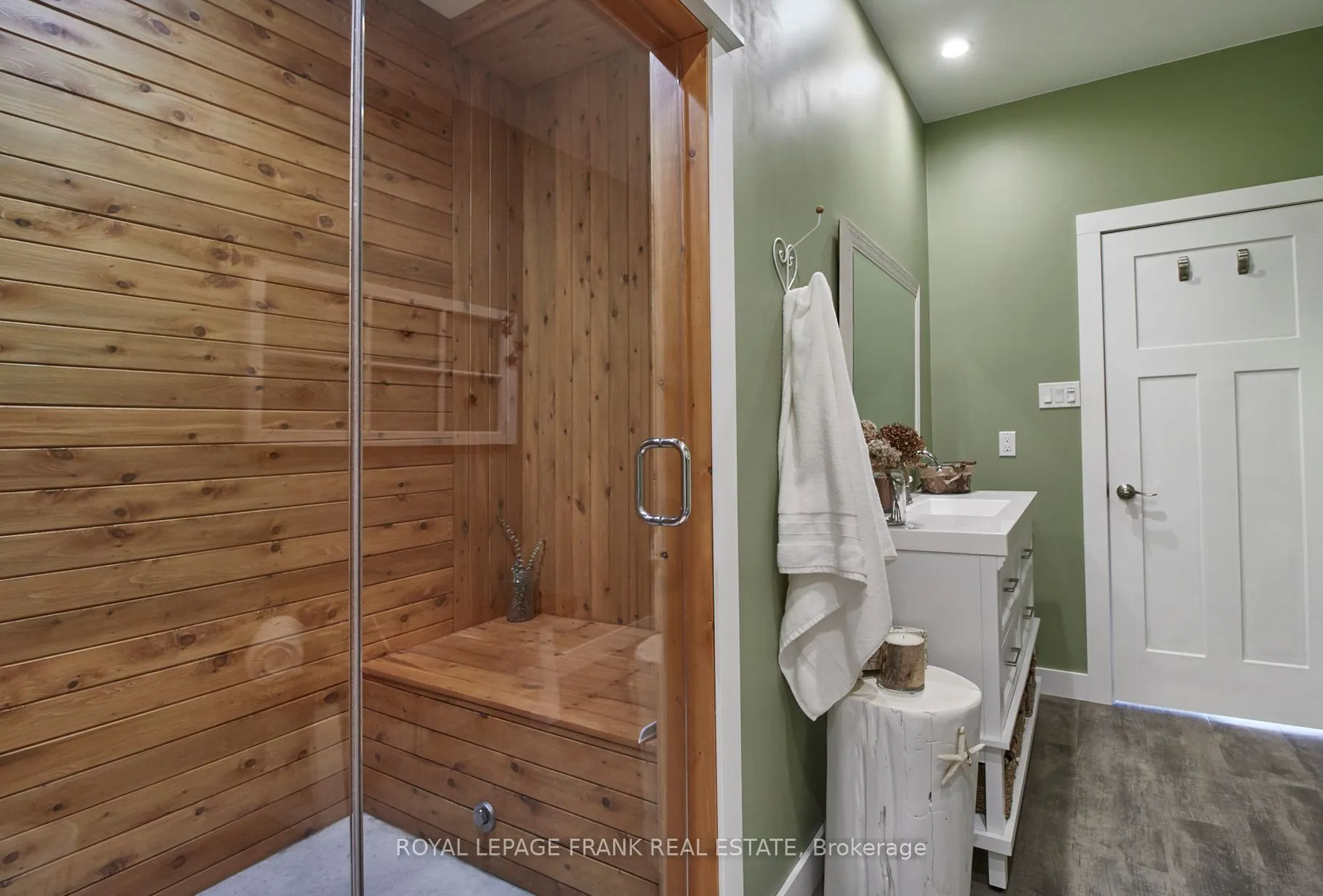 2269 McCracken's Landing Road