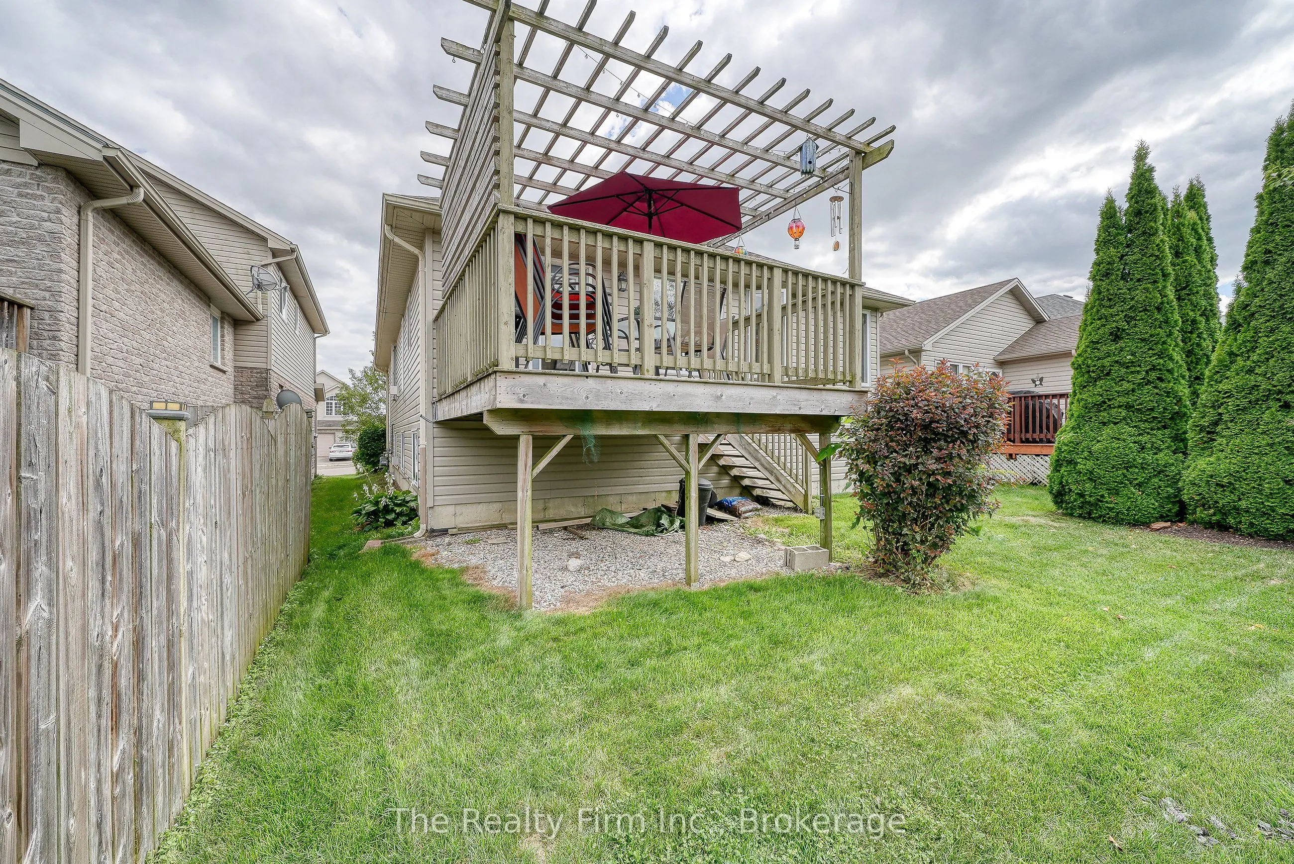 4 Kerr Crescent