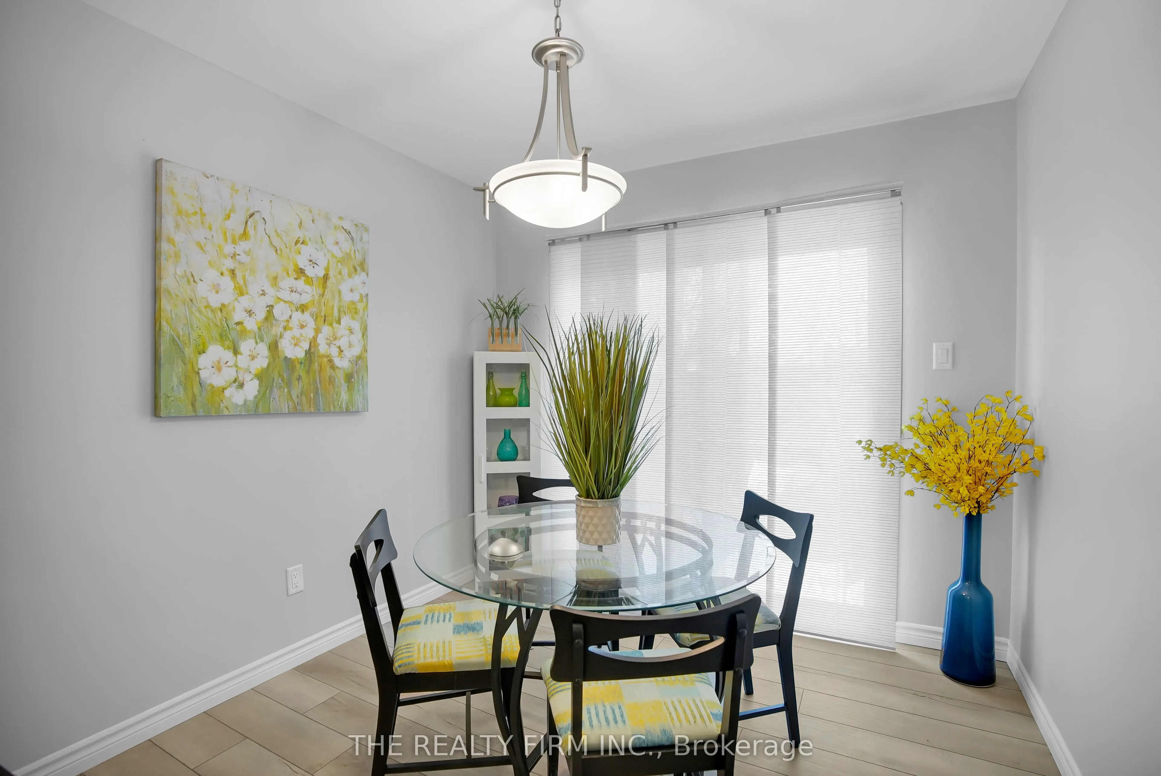 601 Grenfell Drive, #16