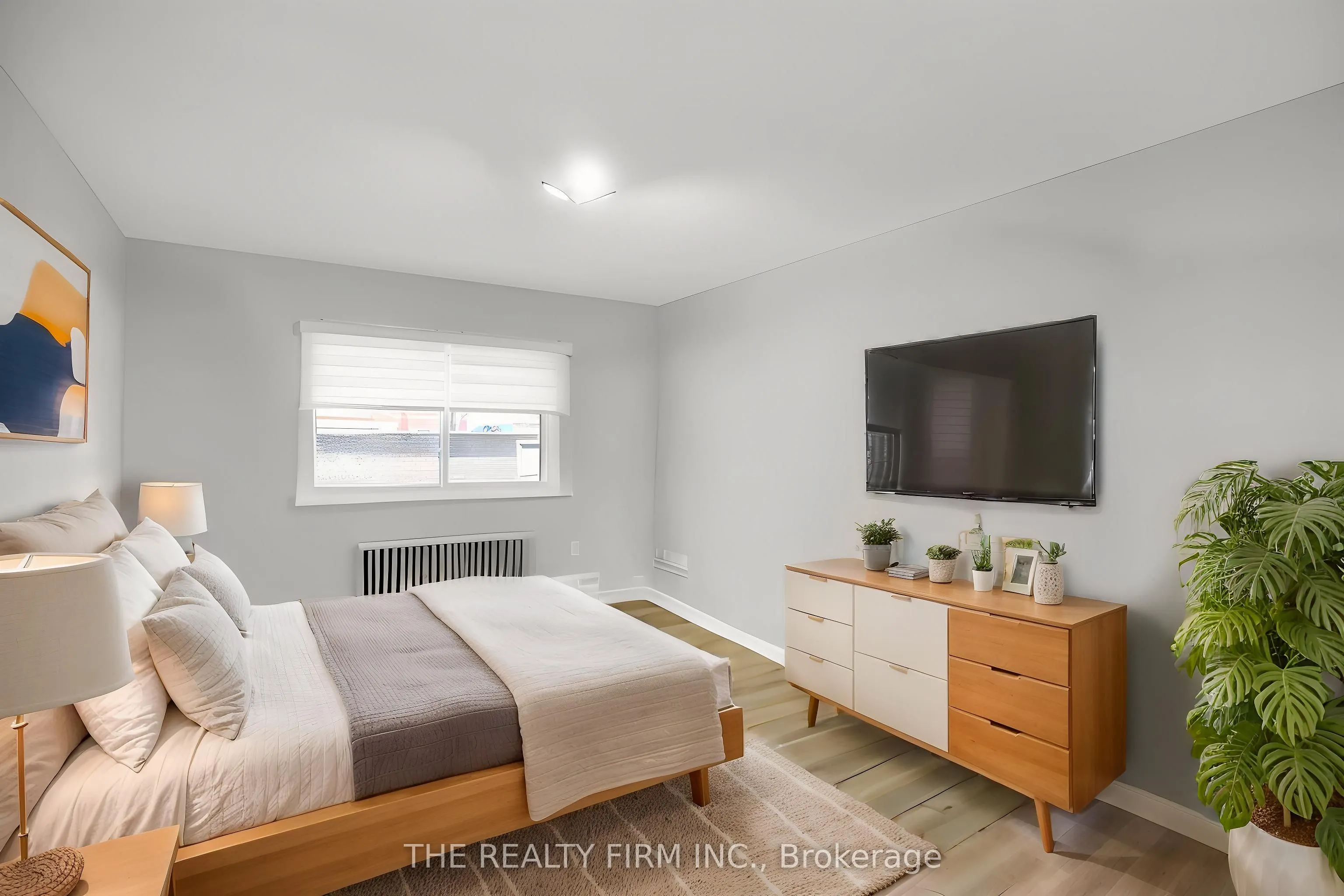 601 Grenfell Drive, #16