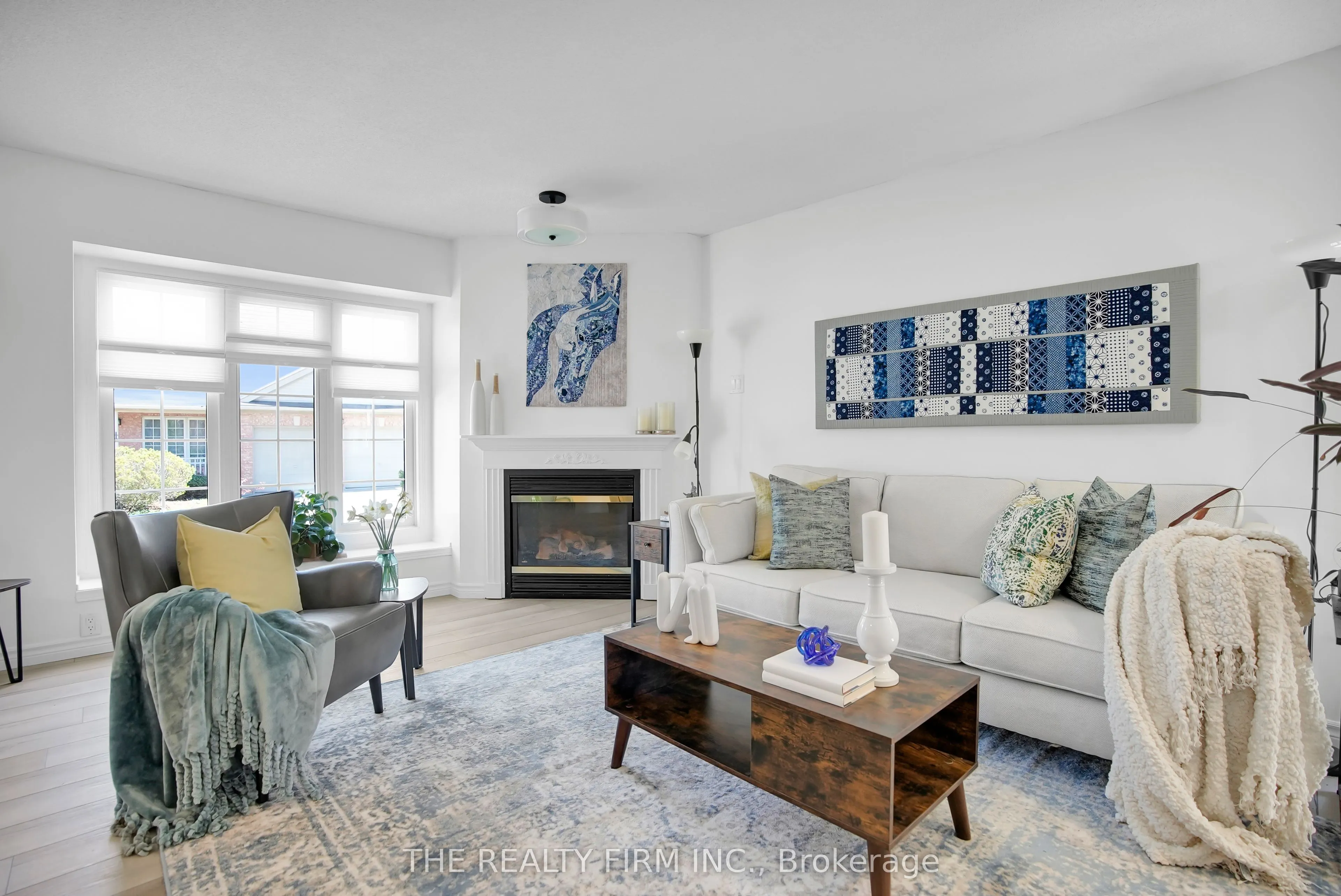 601 Grenfell Drive, #16