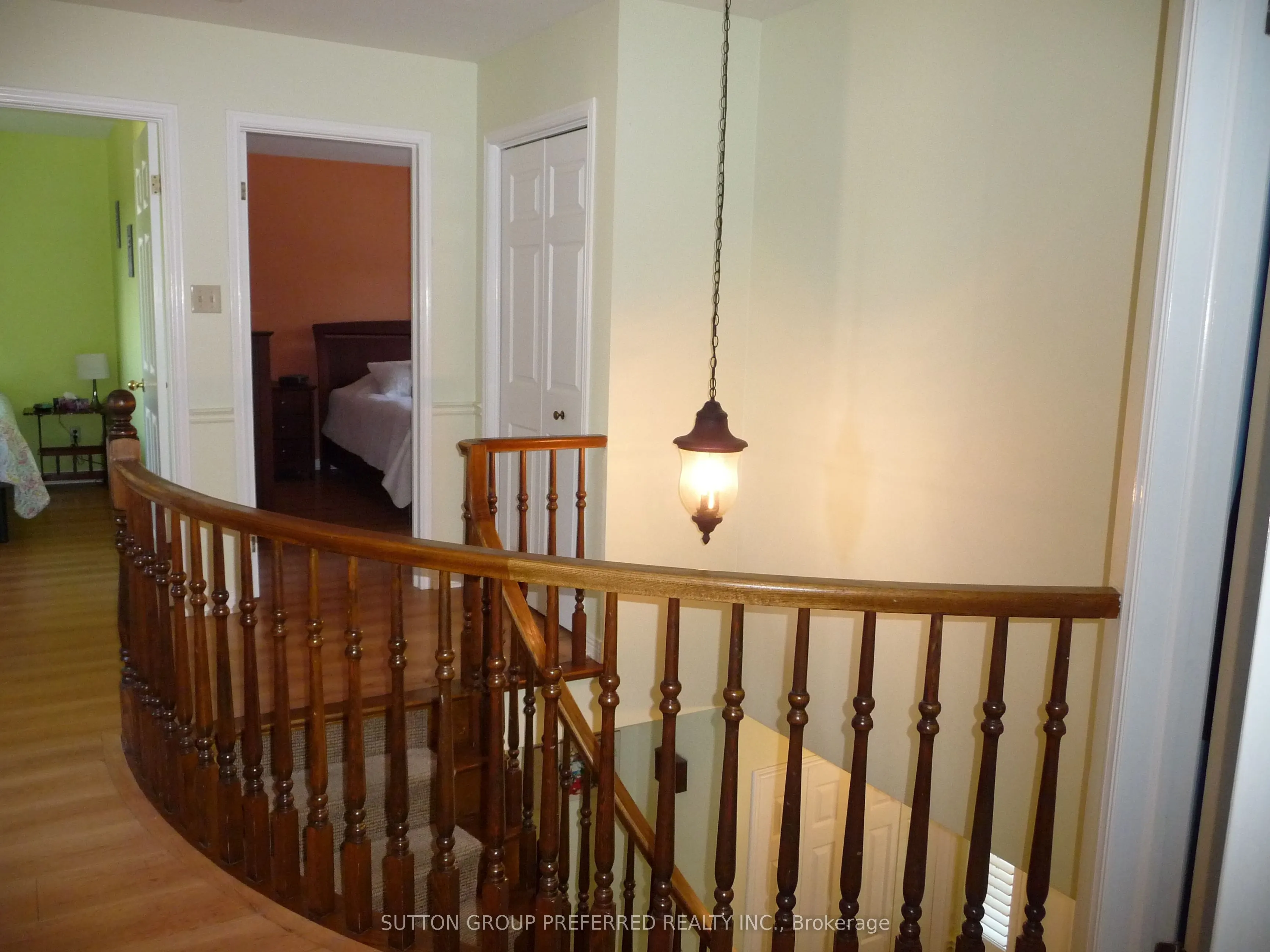 182 Whisperwood Avenue