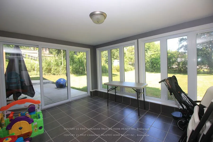133 Deer Park Circle W