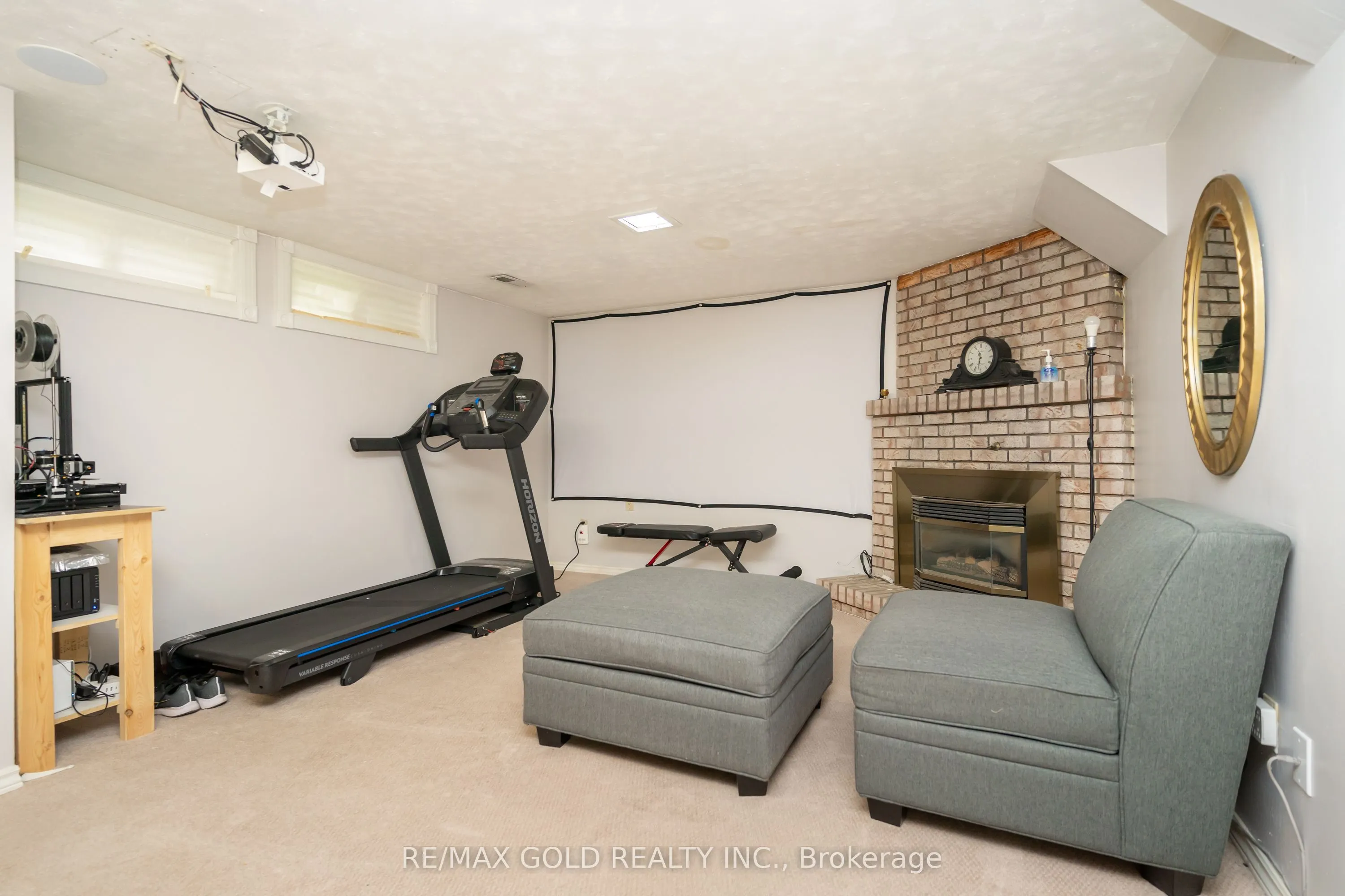 55 Ramblewood Way