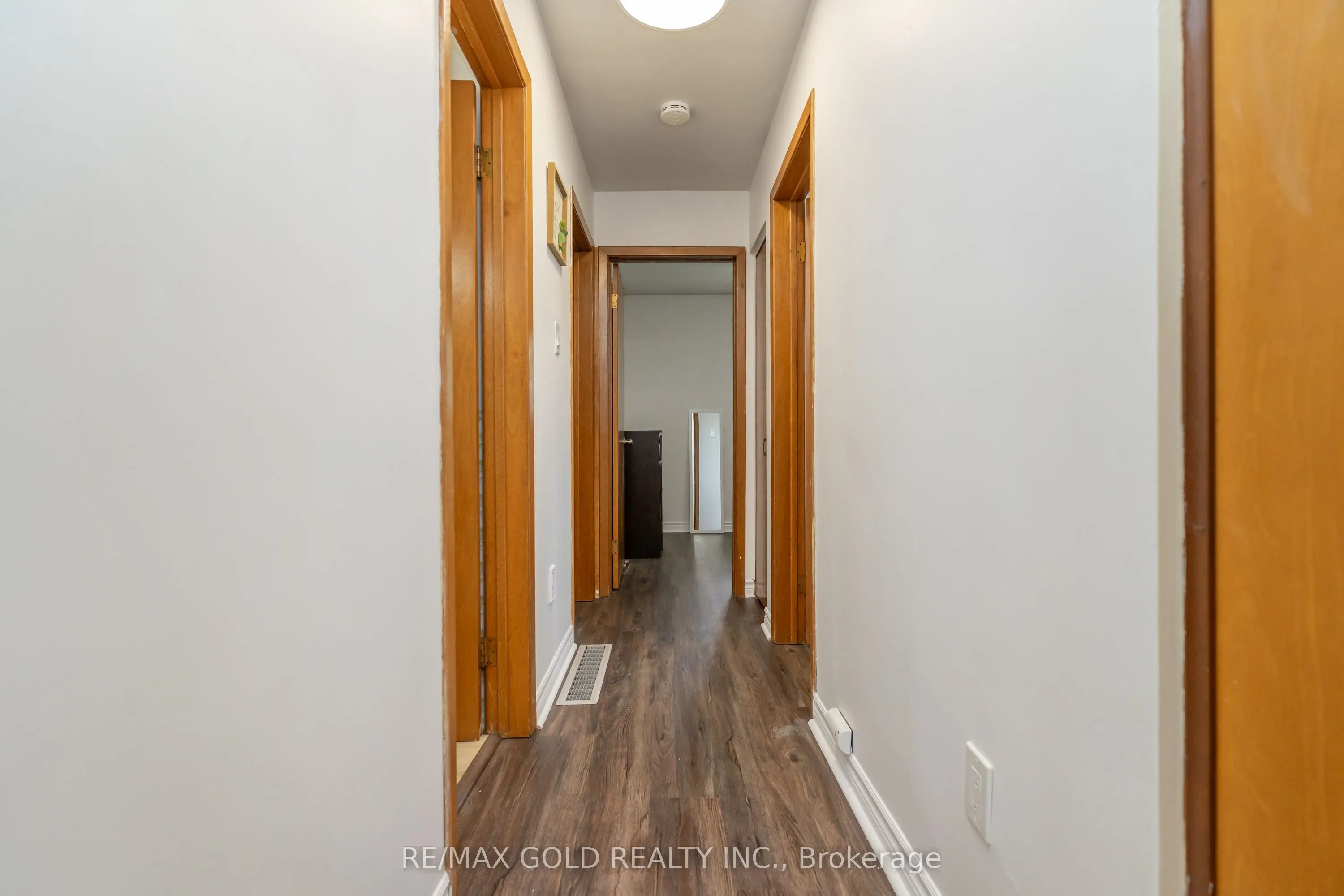 55 Ramblewood Way
