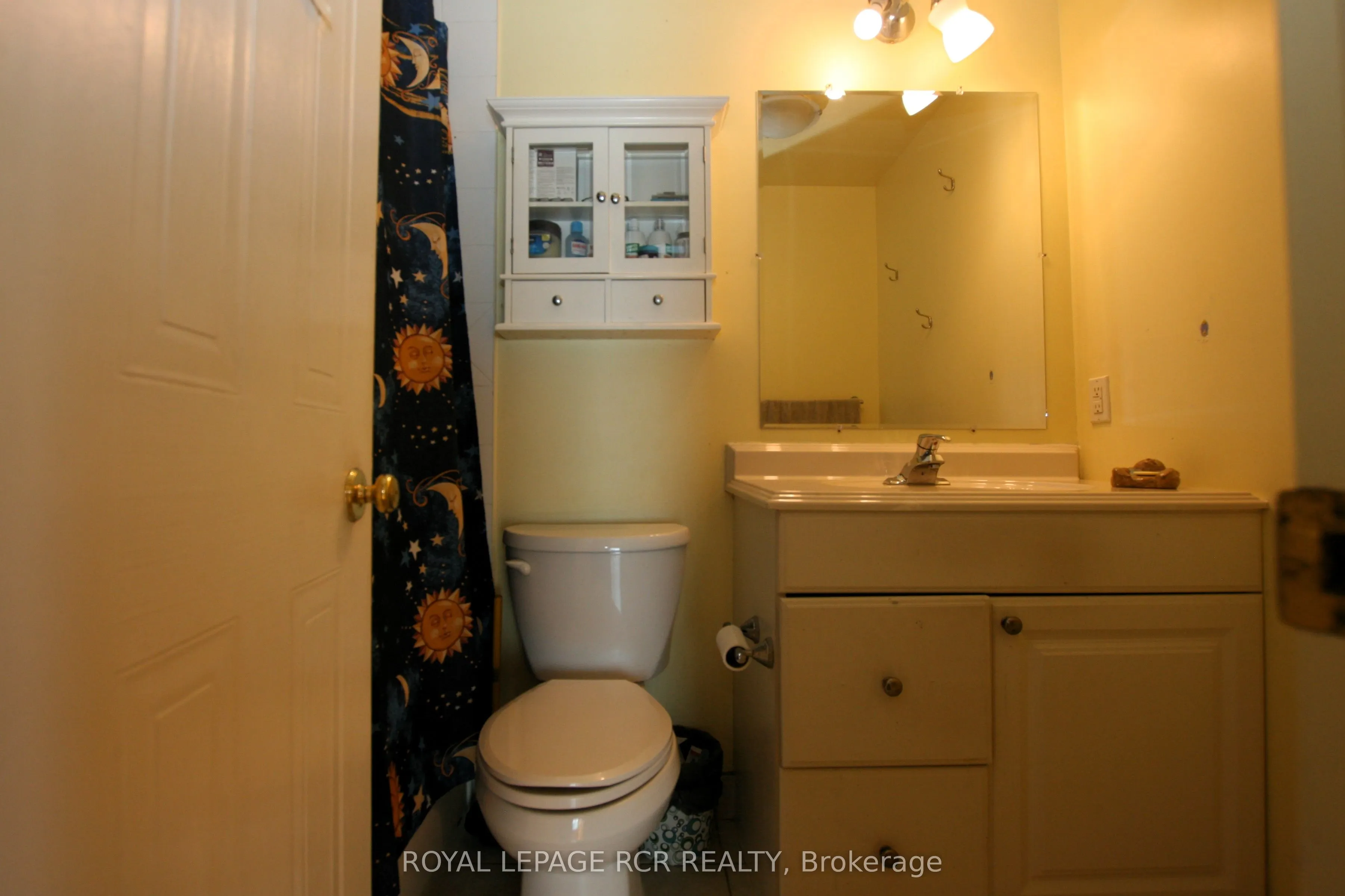 516 Pineview Gardens