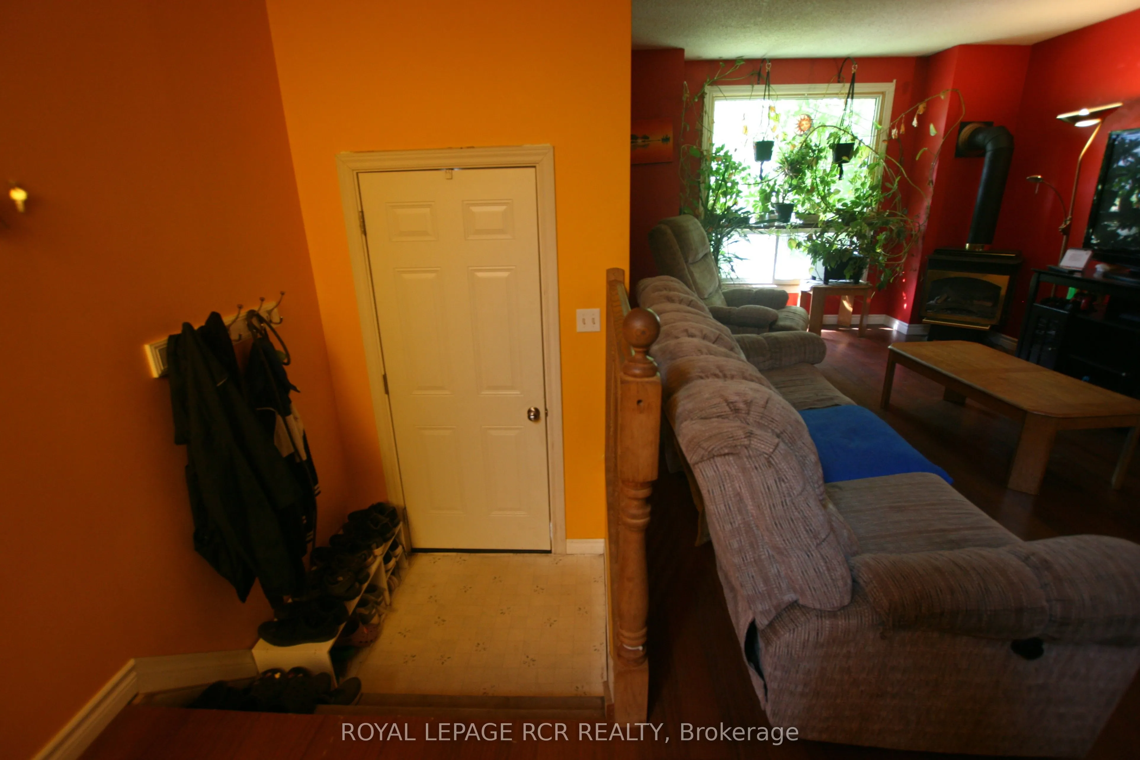 516 Pineview Gardens