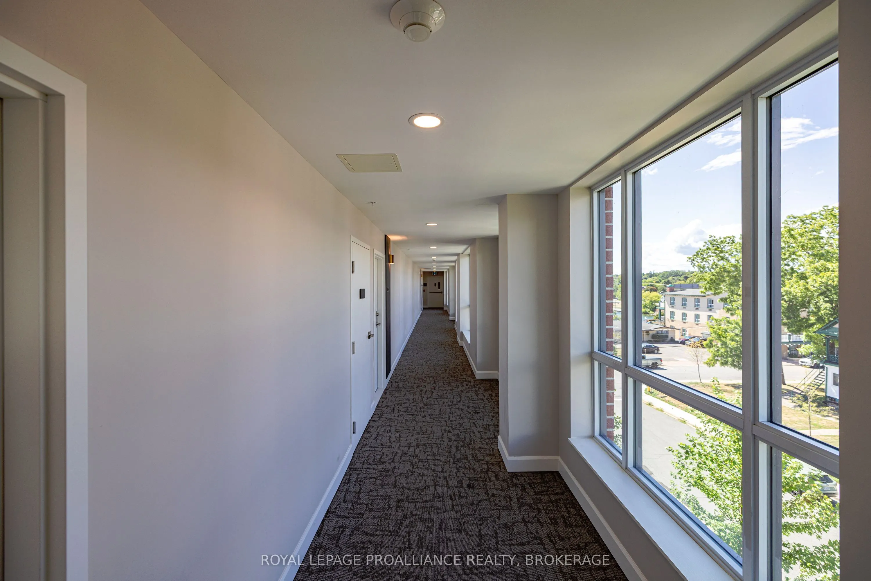 129B South Street, #418