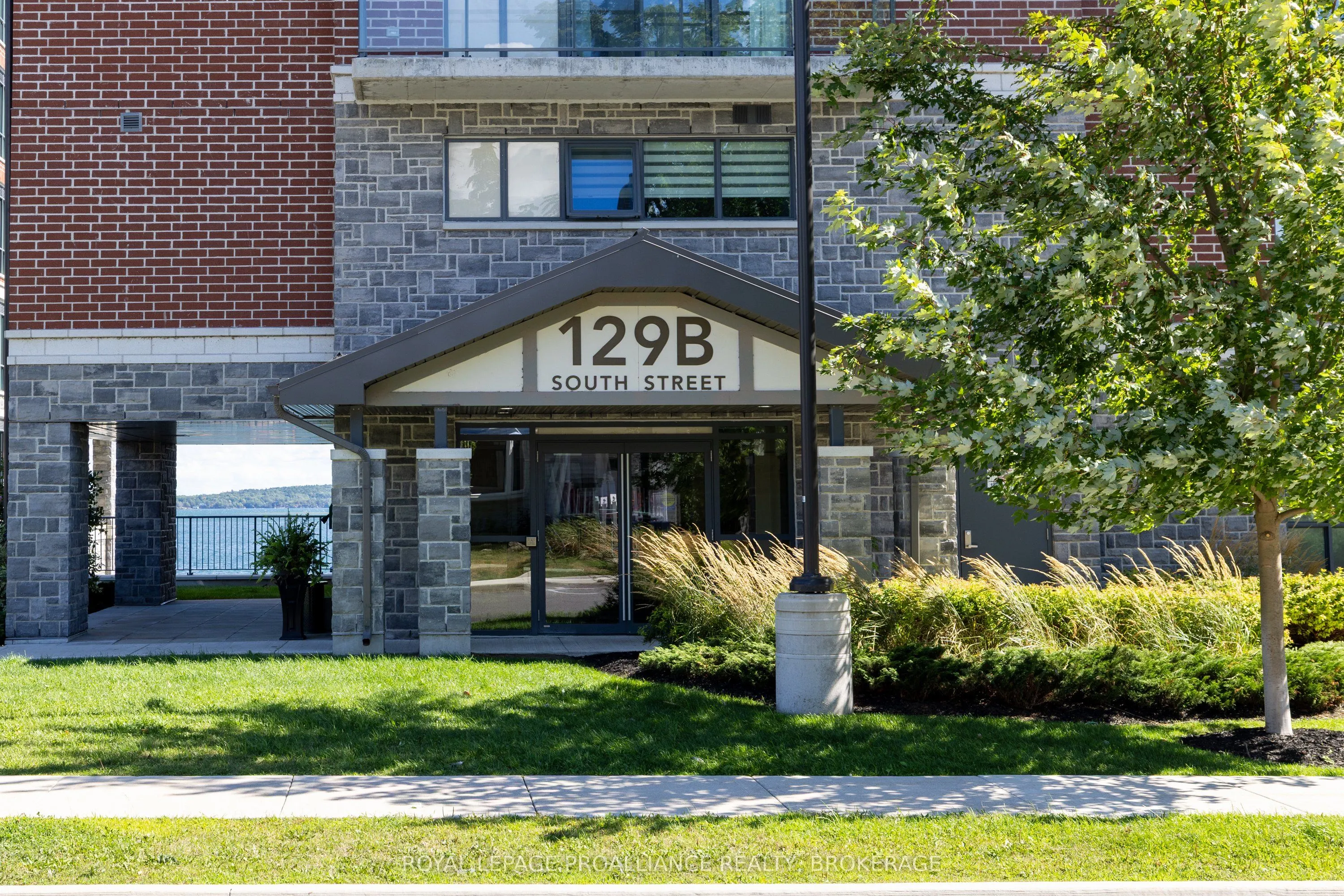 129B South Street, #418