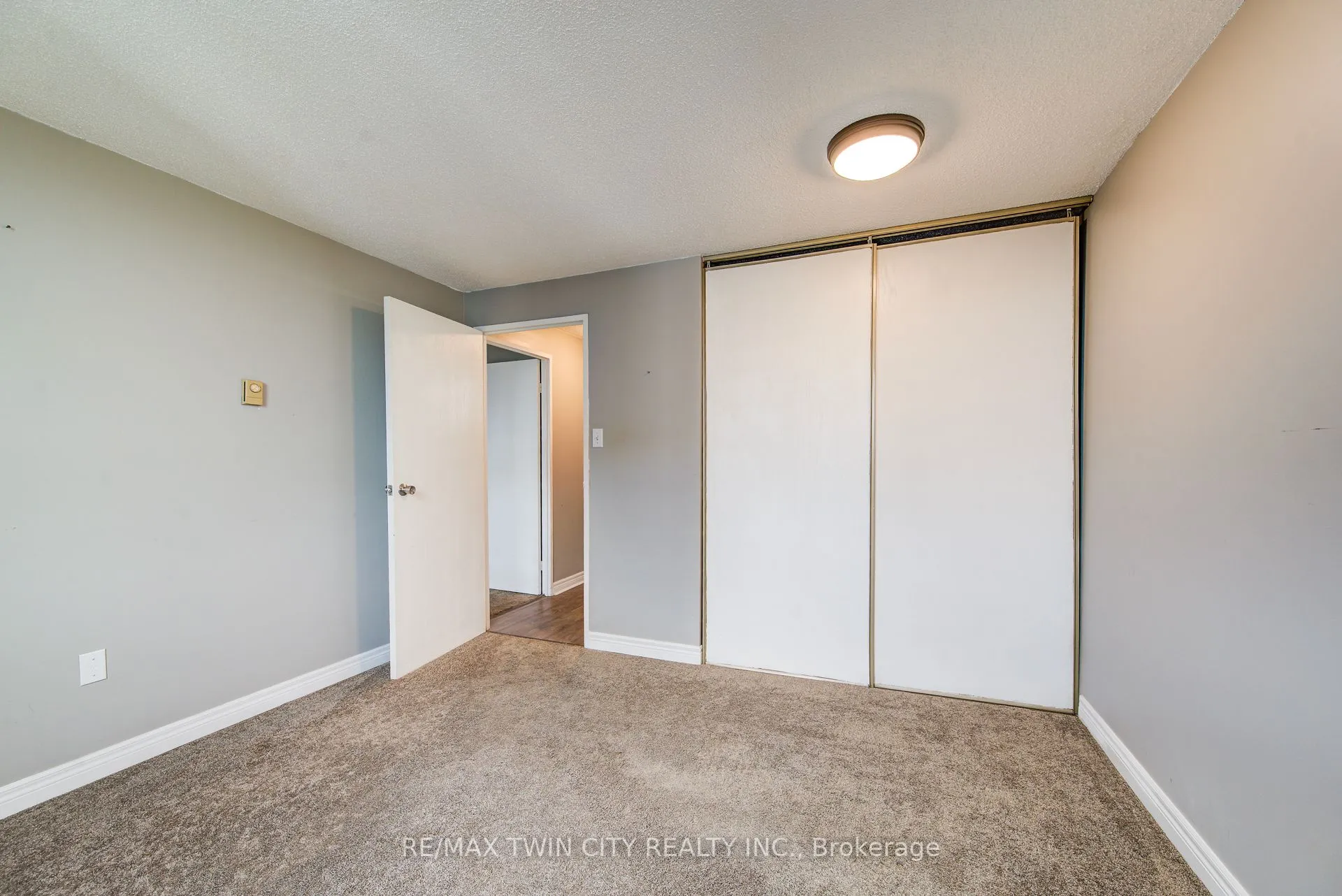 35 Green Valley Drive, #1605