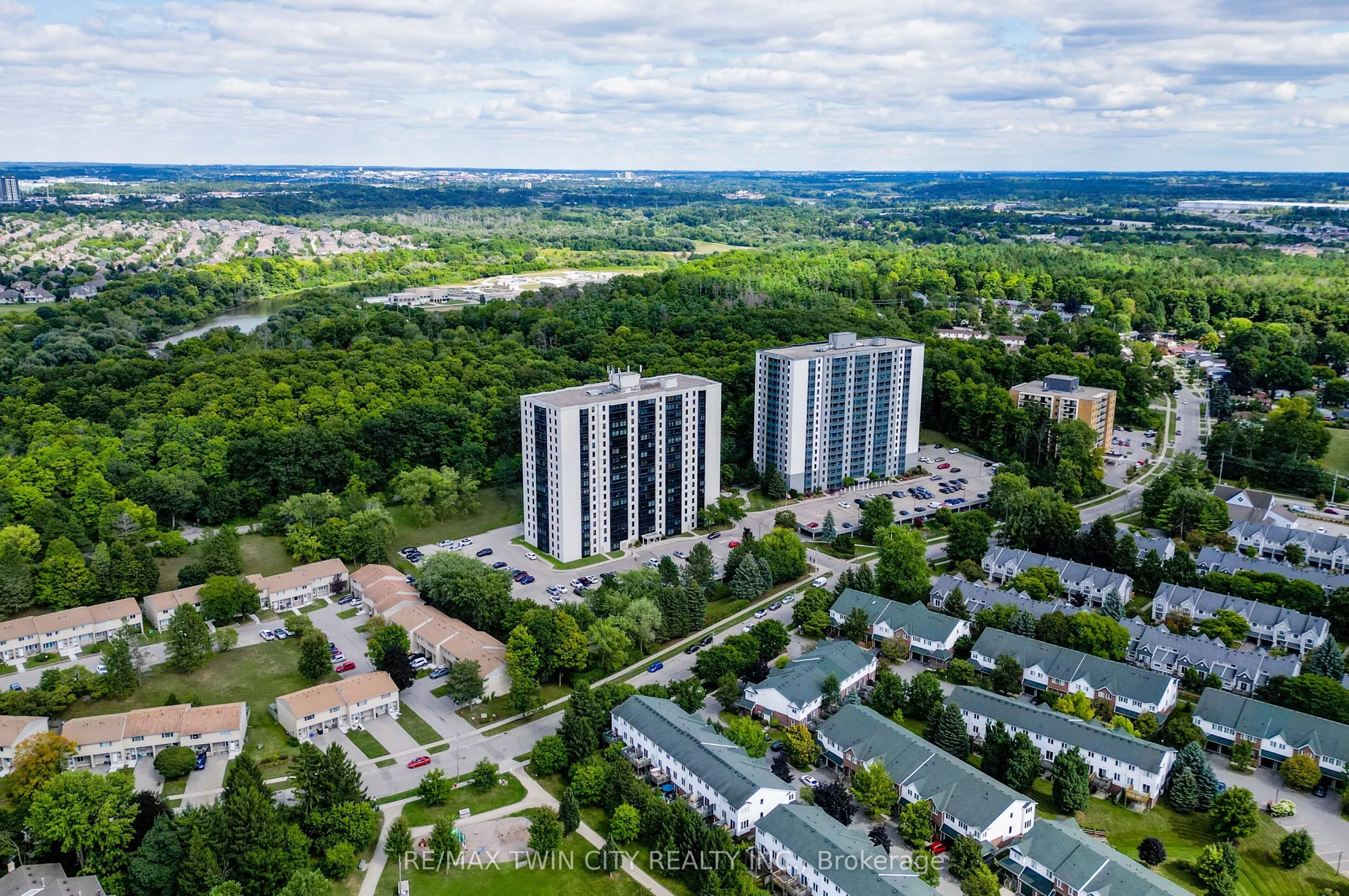 35 Green Valley Drive, #1605