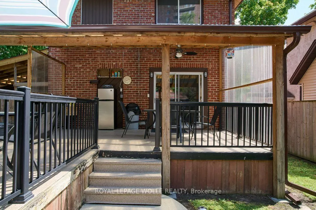 120 Wood Street
