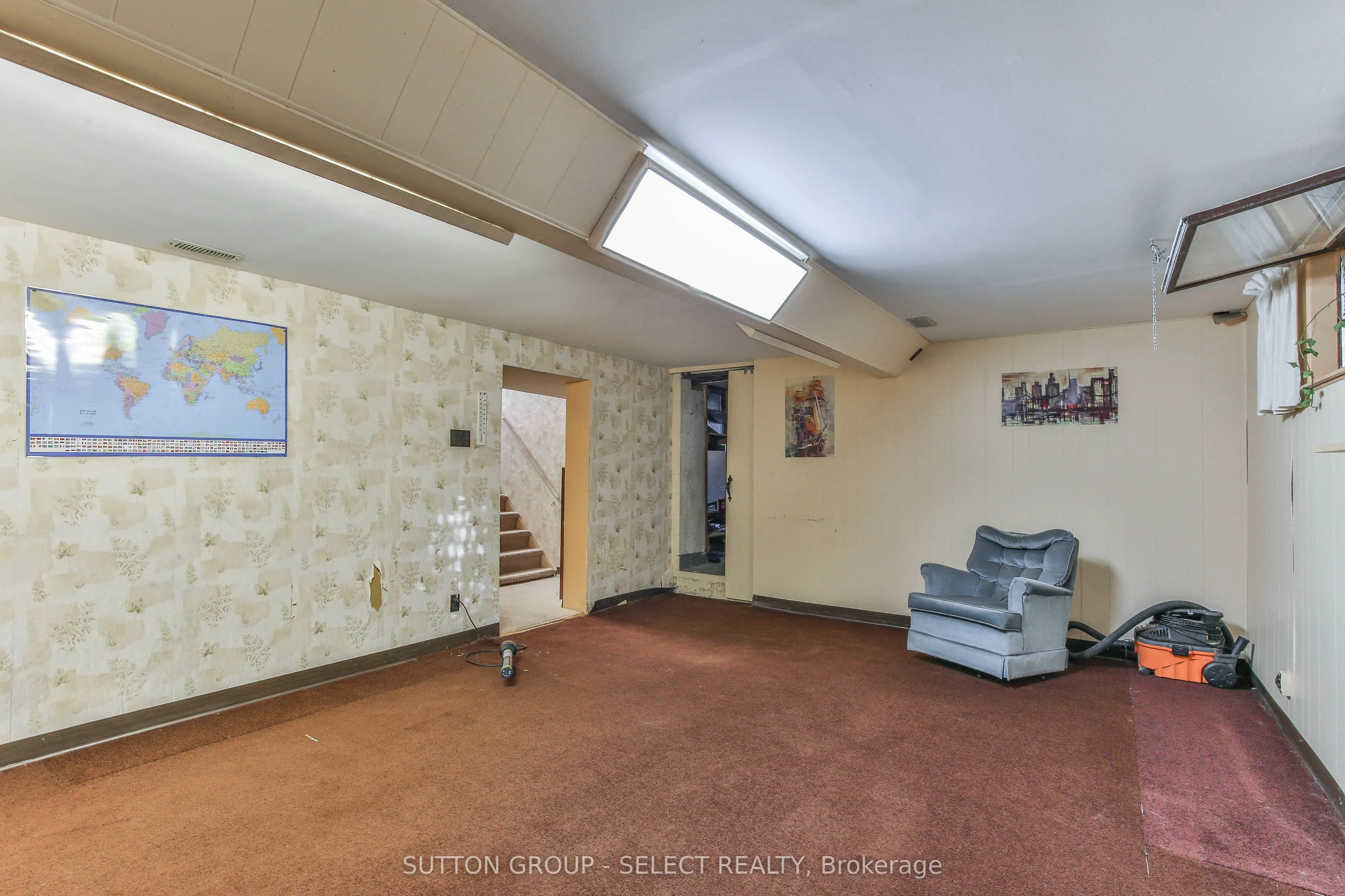 25 FOSTER Avenue