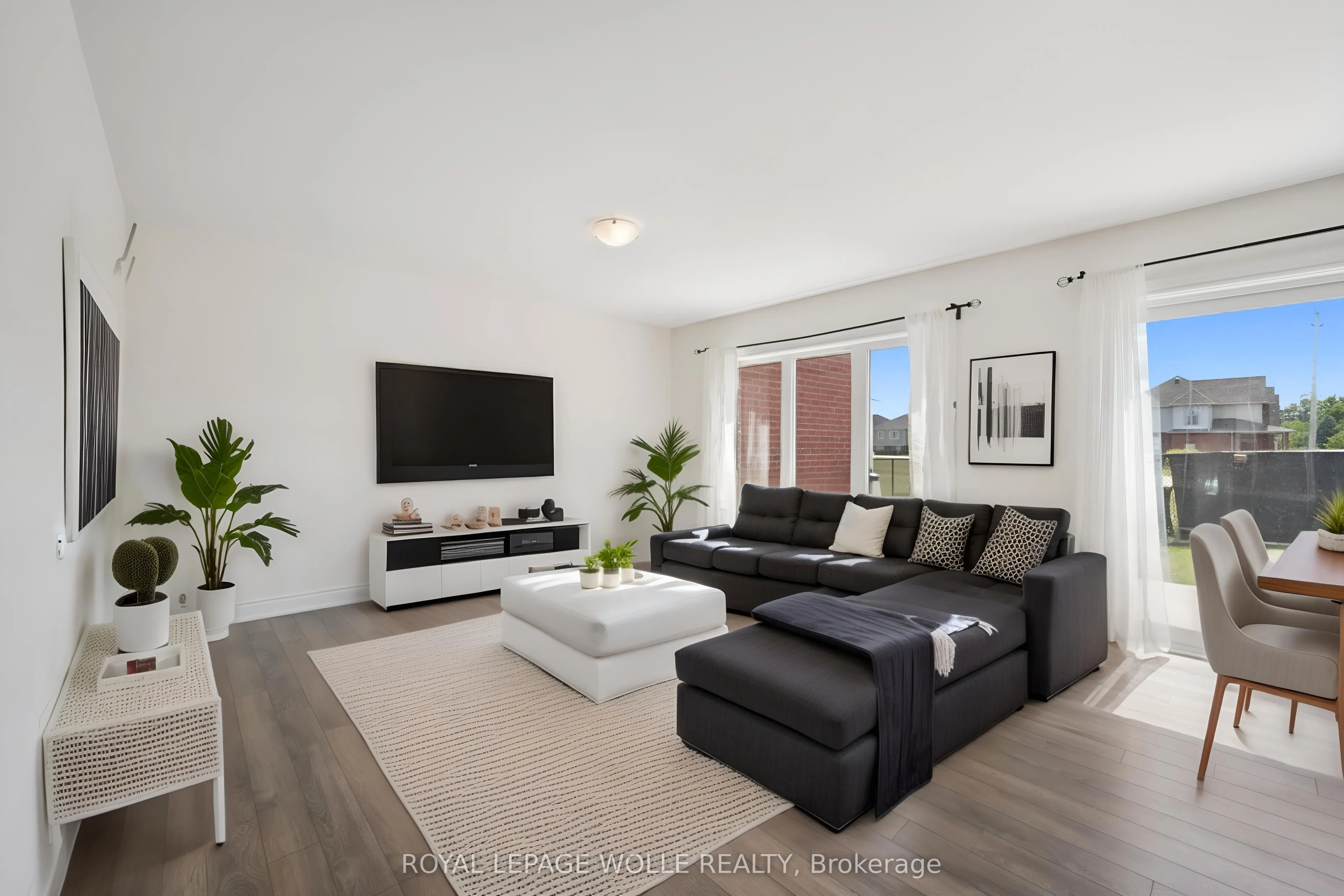 2 Watermill Street
