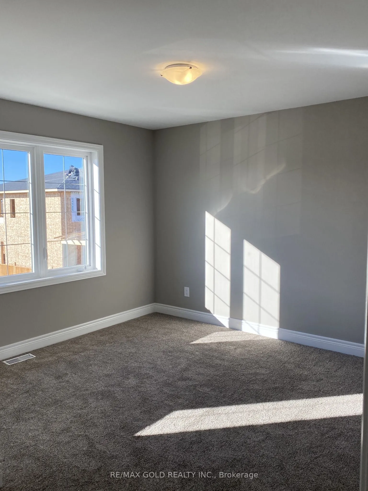 18 Corbin Street, #4