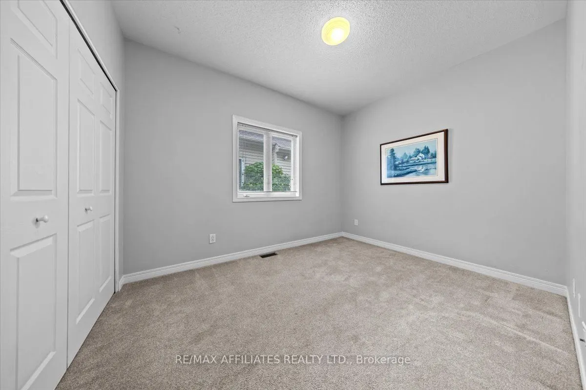 1147 Mulder Avenue