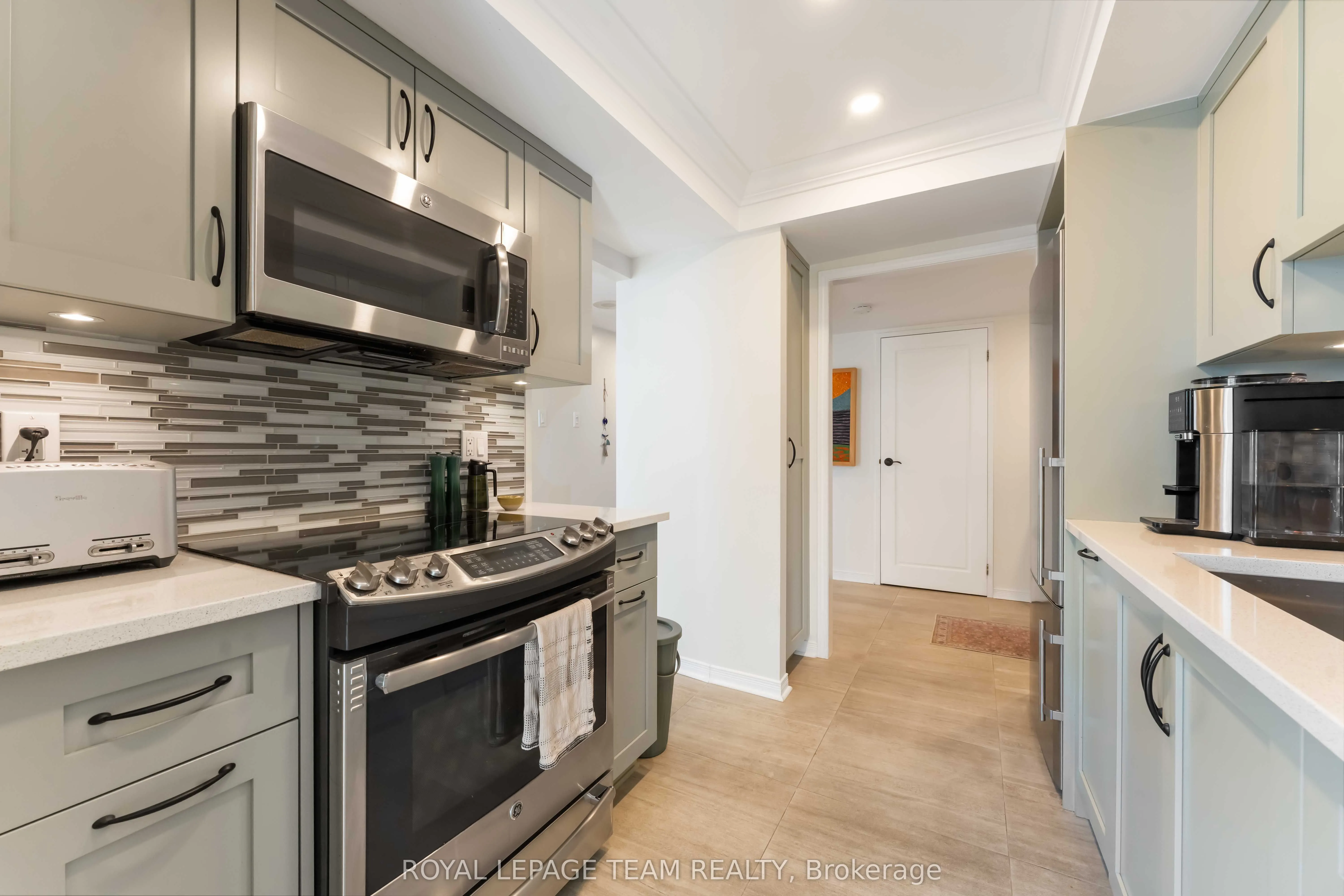 160 George Street, #1806