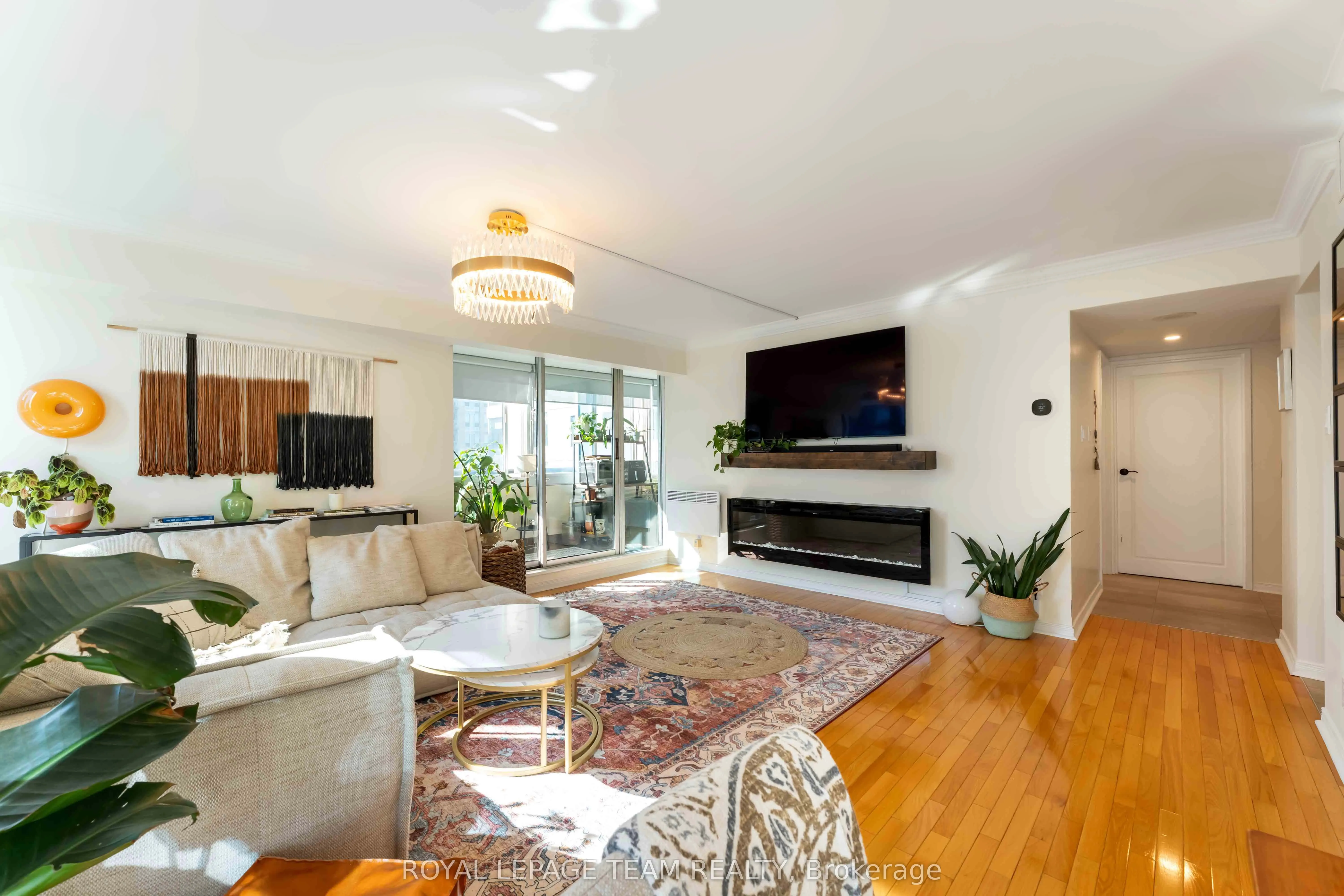 160 George Street, #1806