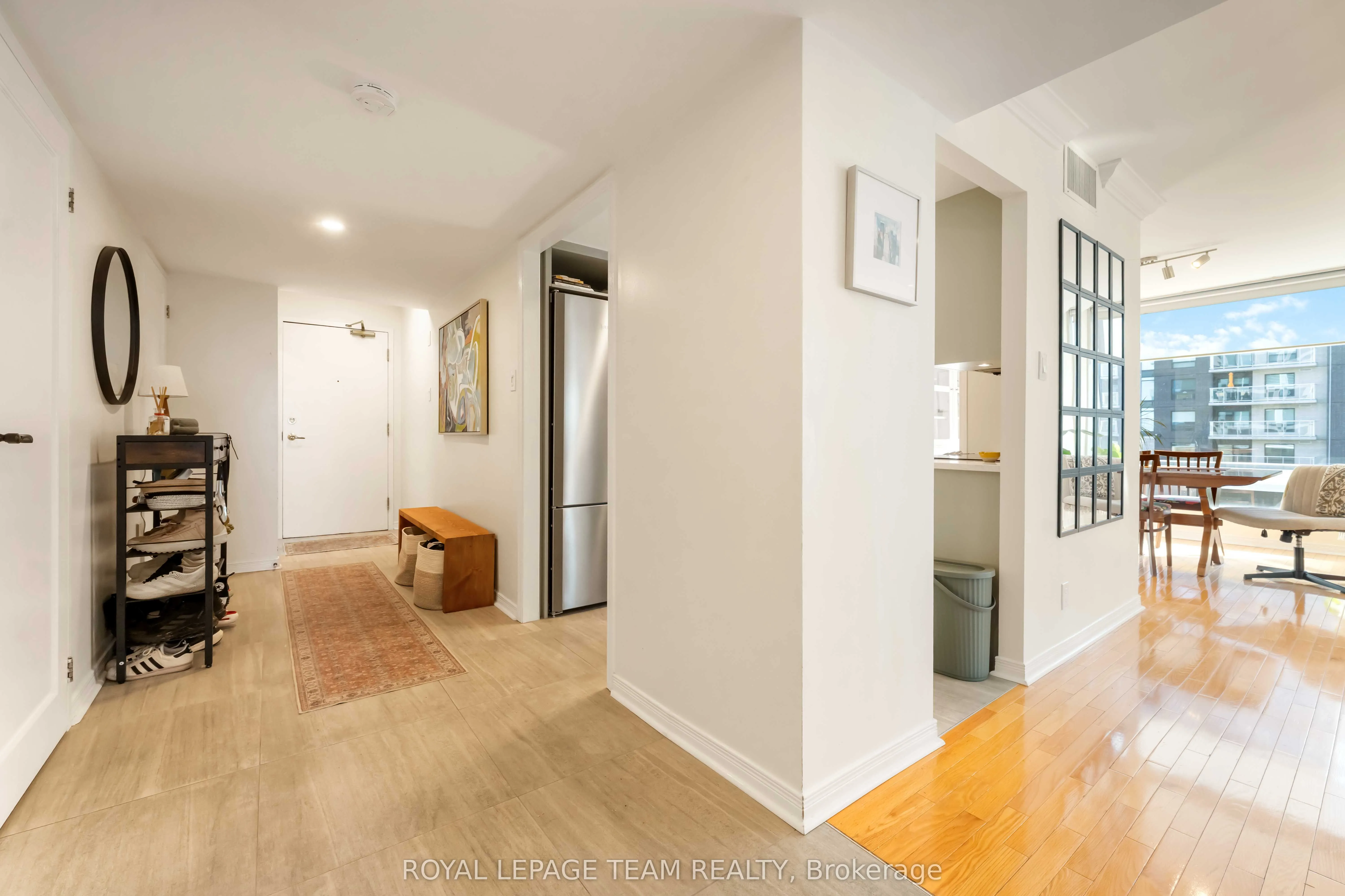 160 George Street, #1806