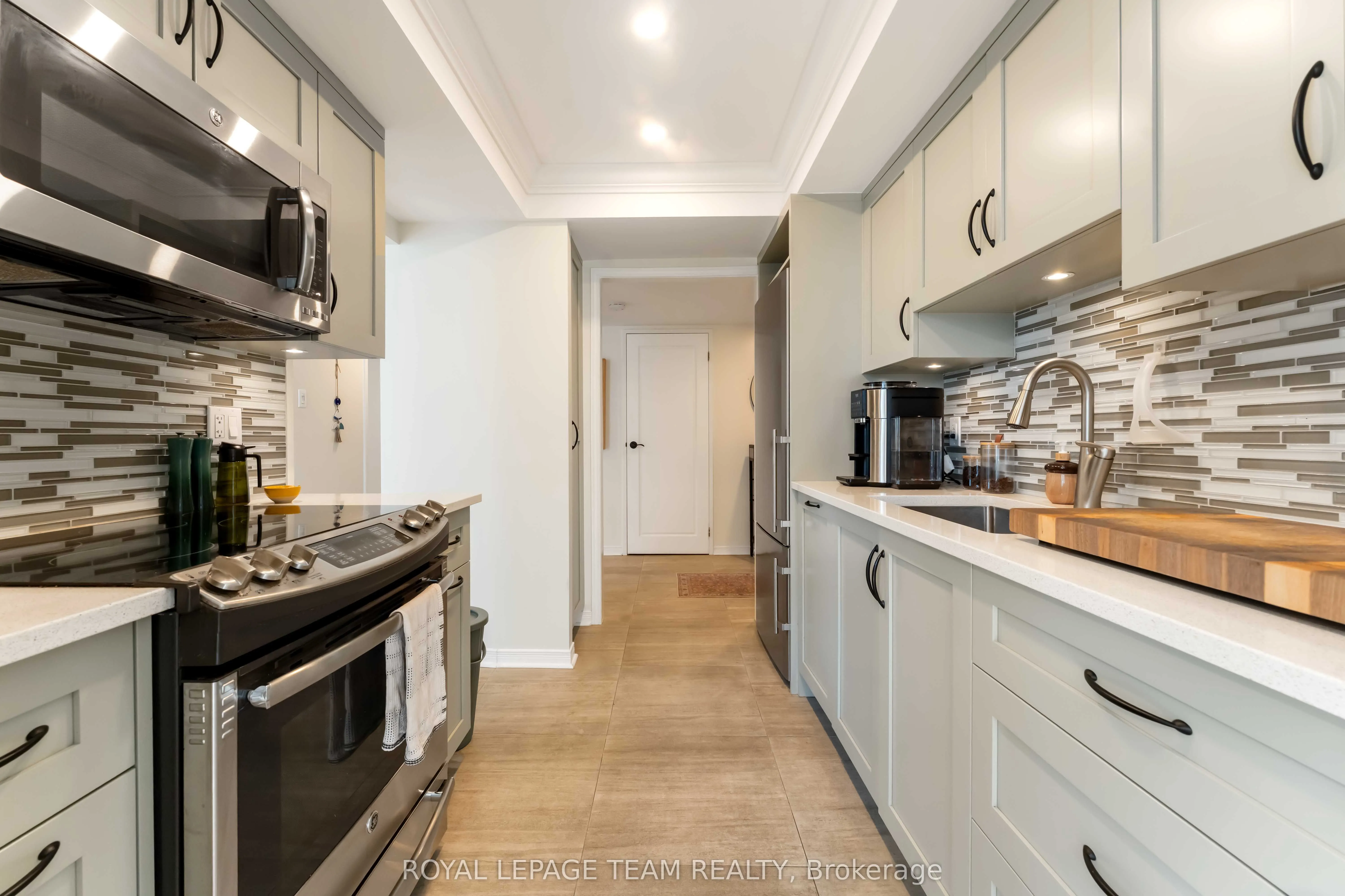 160 George Street, #1806