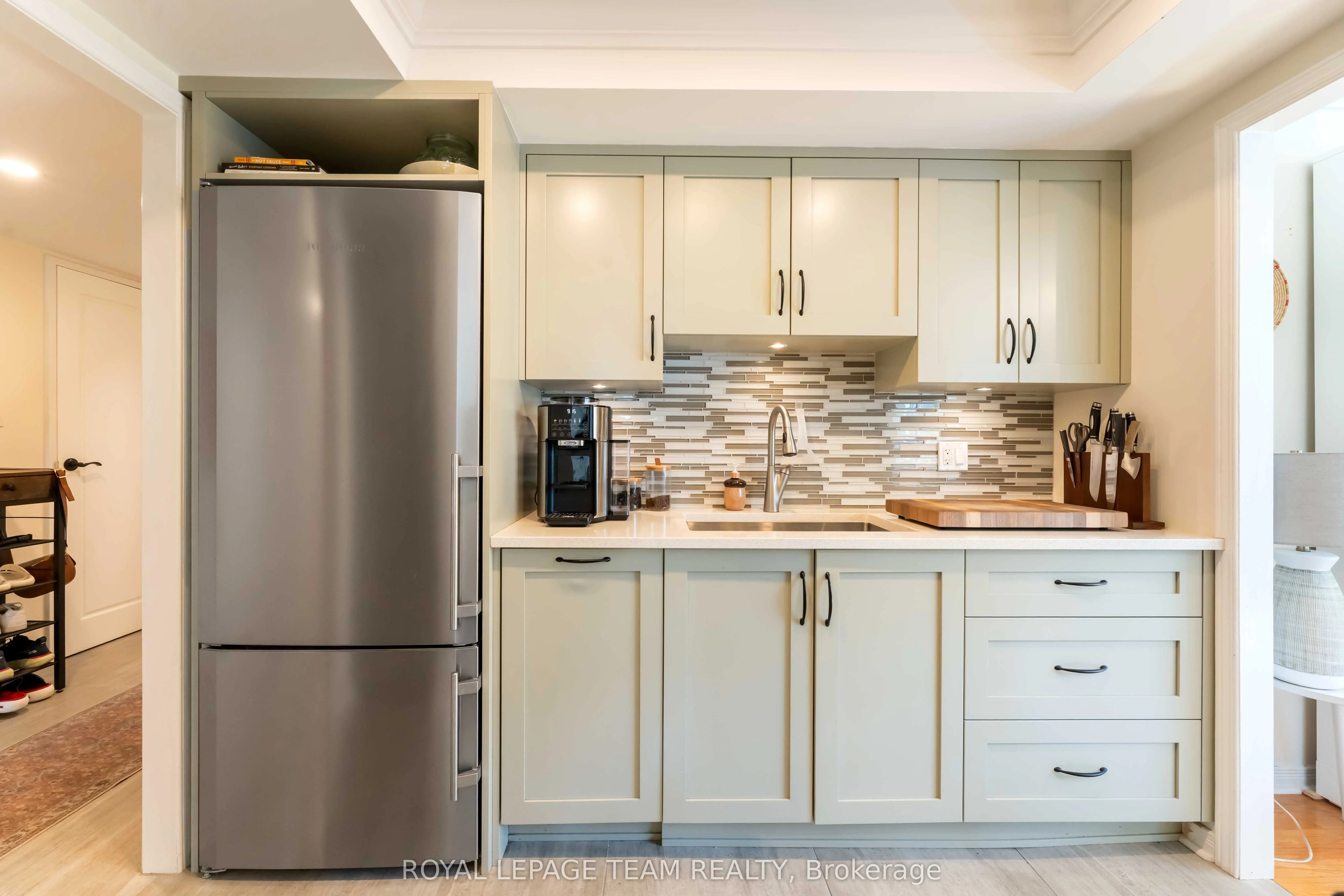 160 George Street, #1806