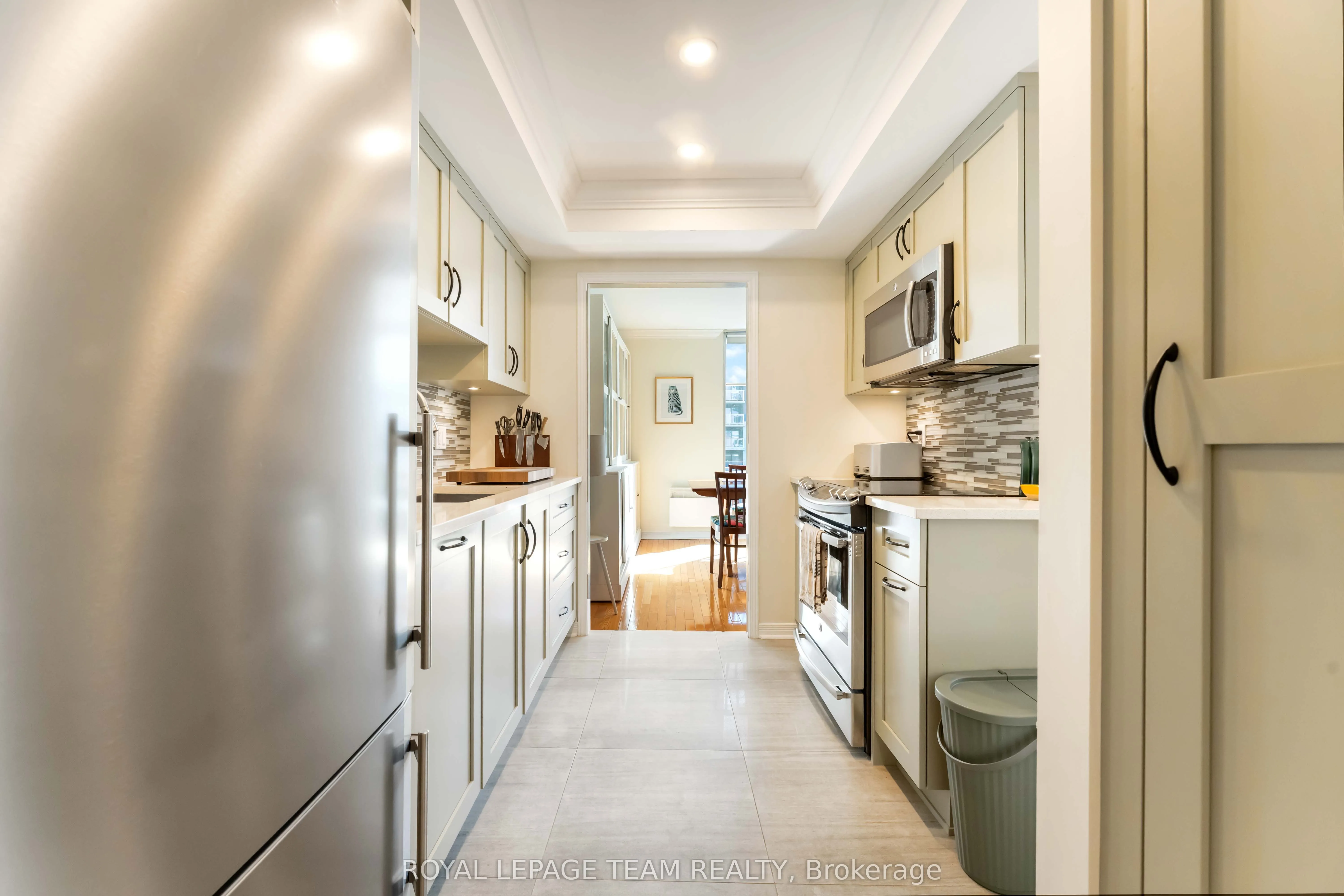 160 George Street, #1806