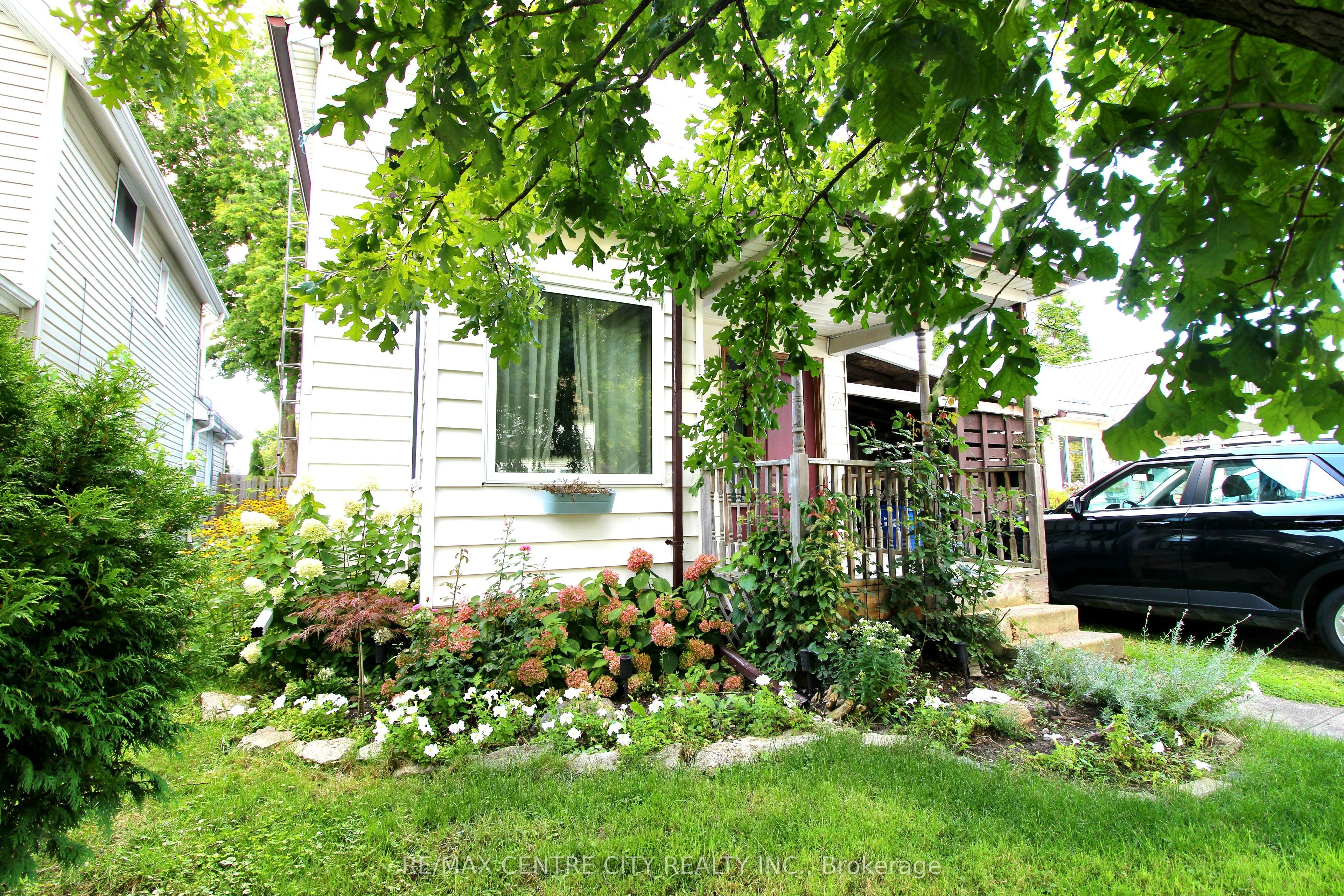 124 Joseph Street