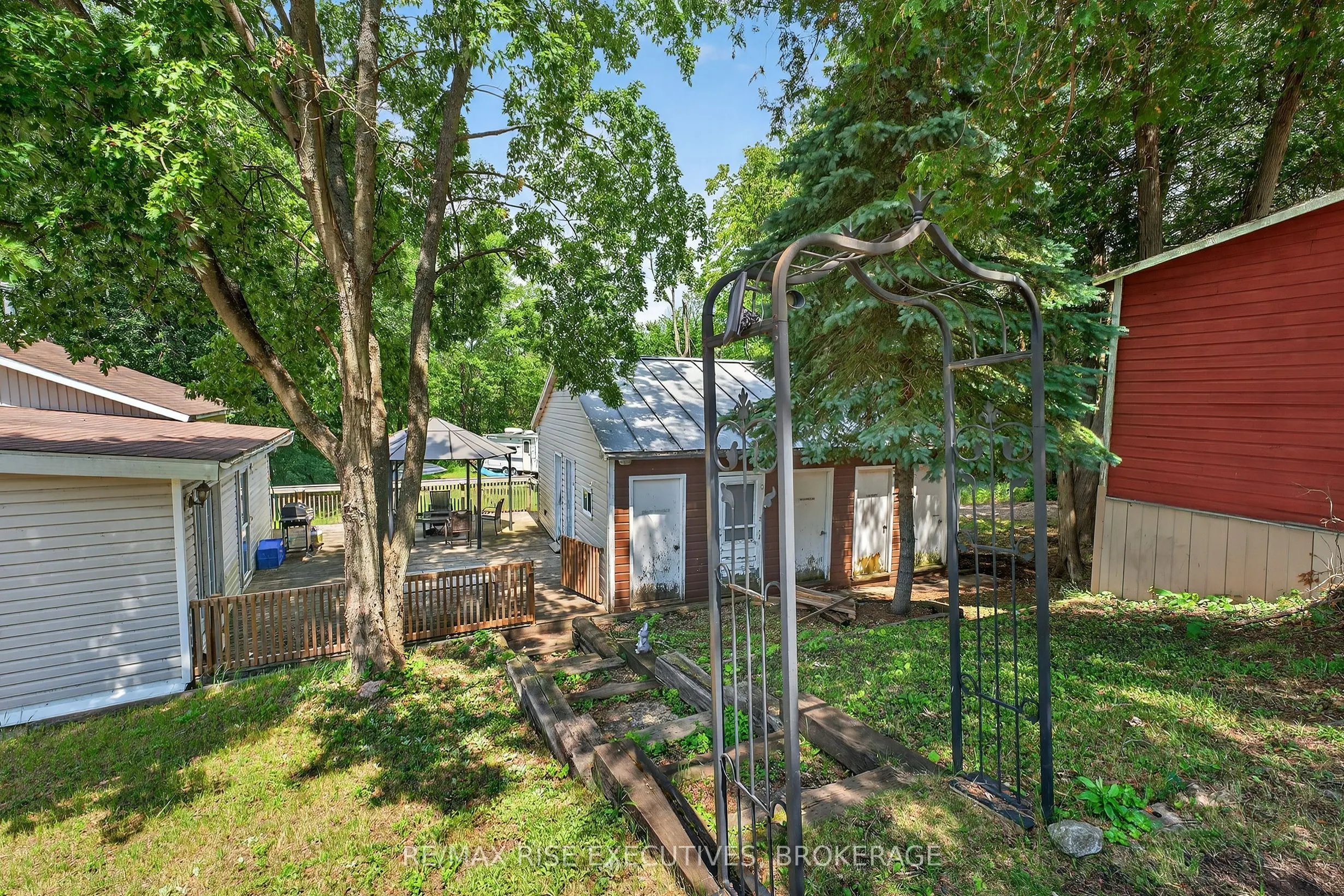 1264 Cox Road