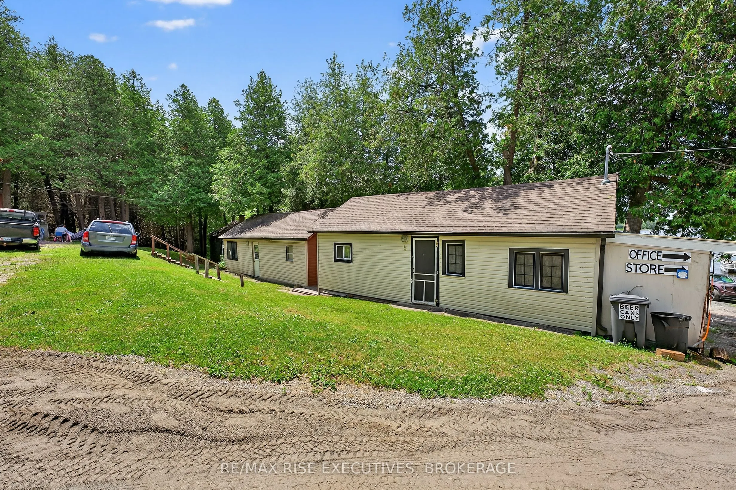 1264 Cox Road