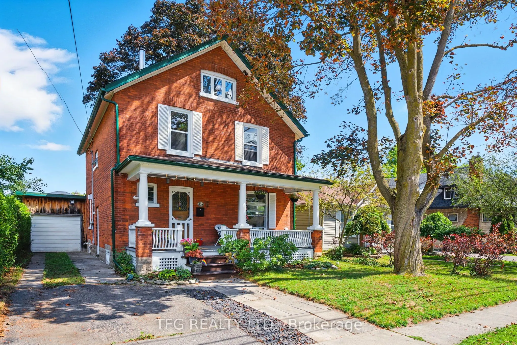 384 Ball Street
