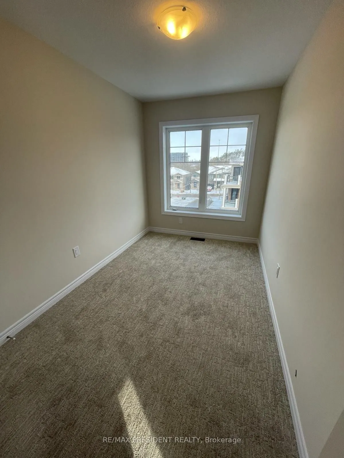 10 Birmingham Drive, #105
