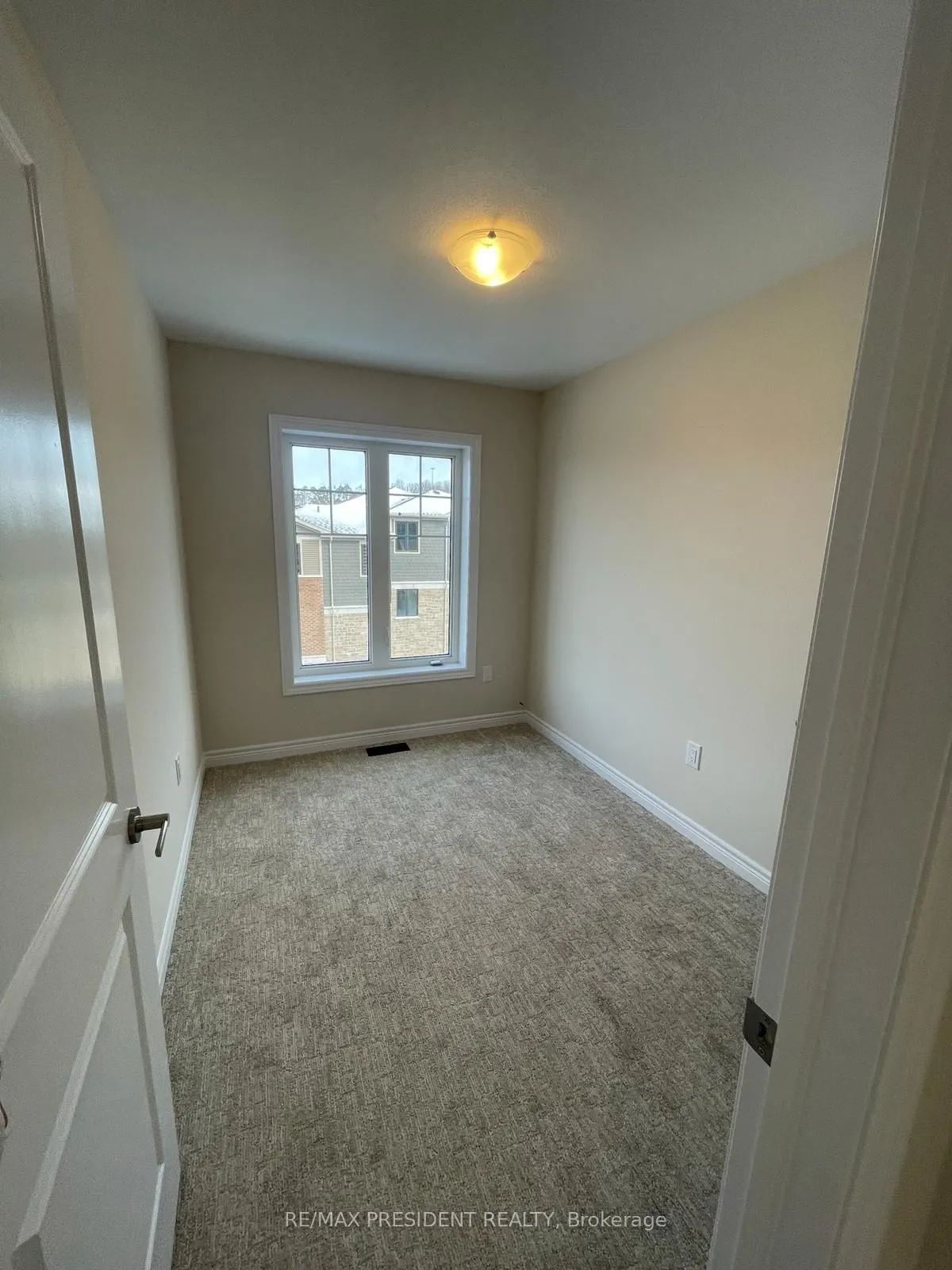 10 Birmingham Drive, #105