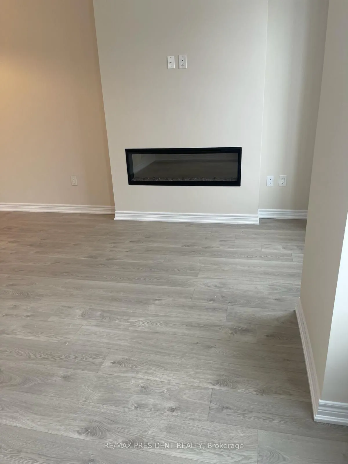 10 Birmingham Drive, #105