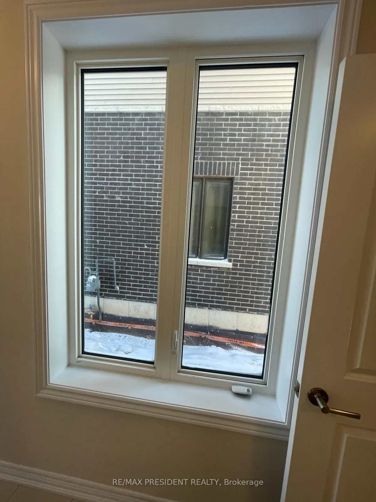 10 Birmingham Drive, #105