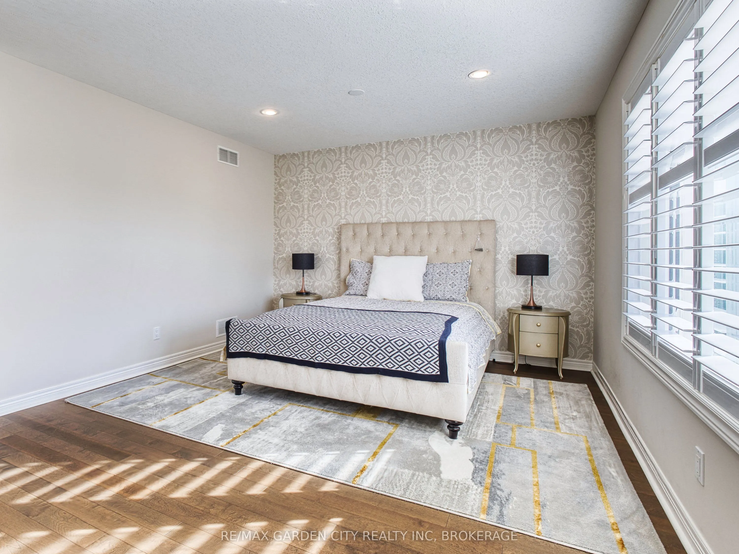 29 Agincourt Crescent